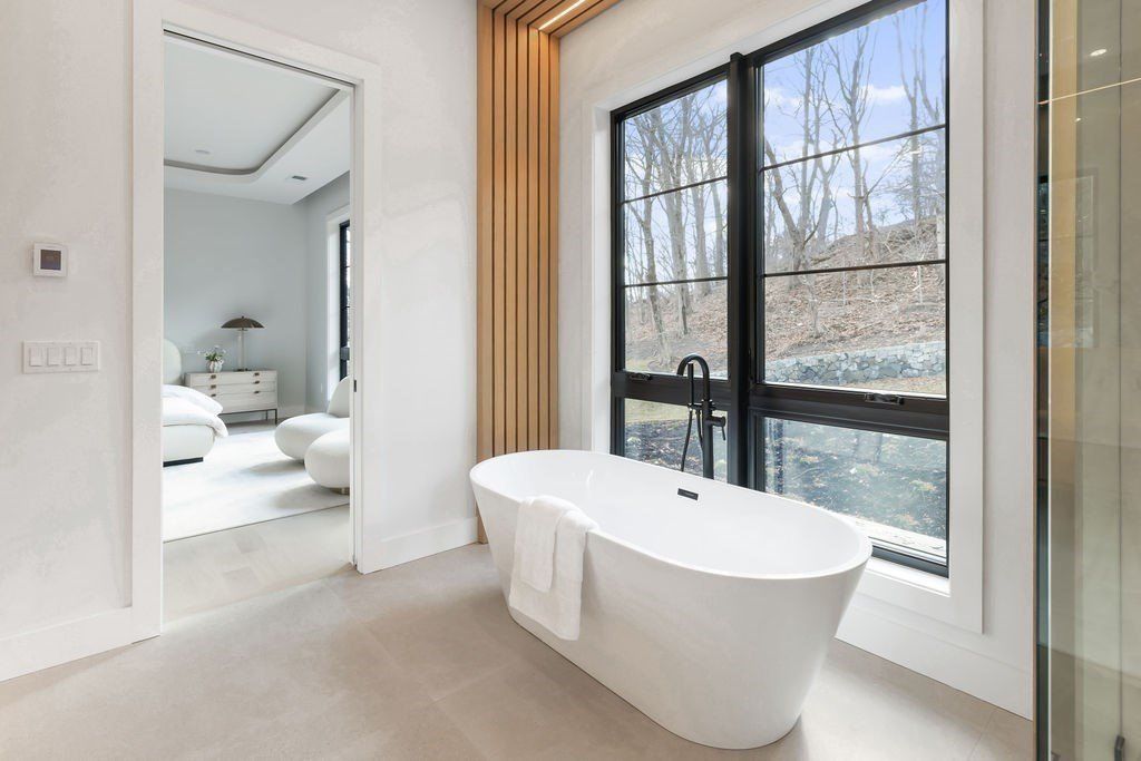 28 Cottonwood Rd. Newton, MA 02459