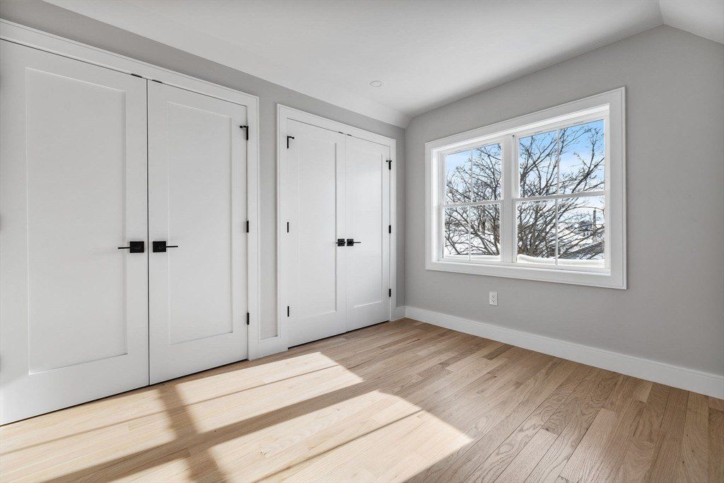 124 Woodruff Ave Unit 124. Medford, MA 02155