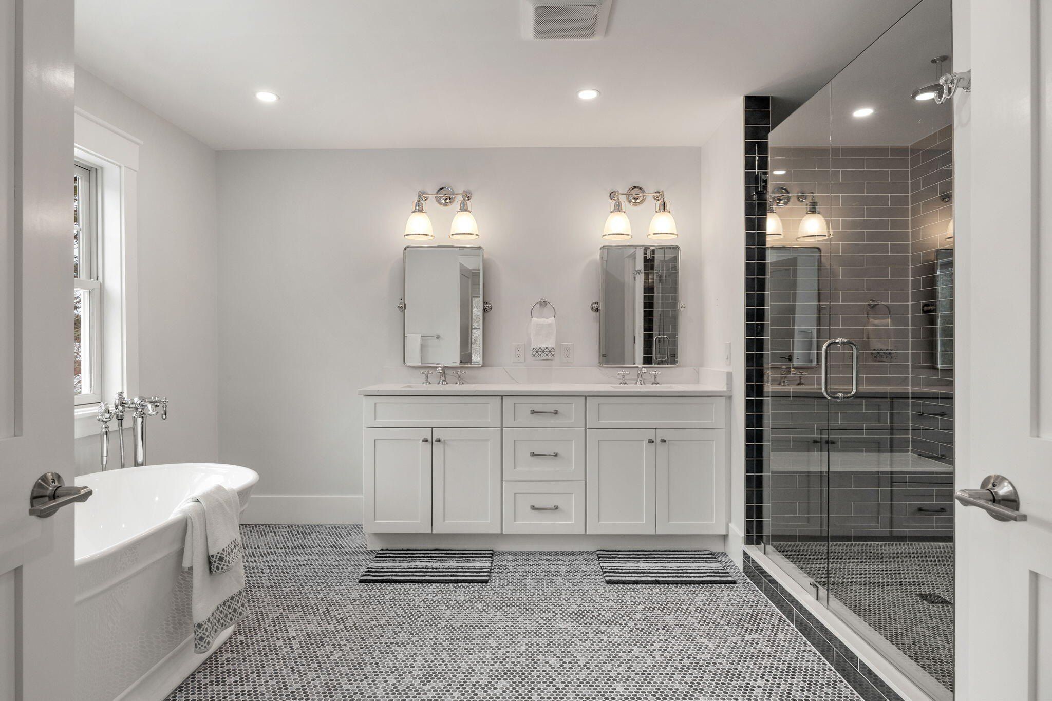 165 Baxter Neck Road. Marstons Mills, MA 02648