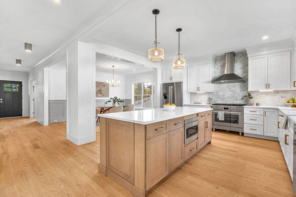 26 Longfellow Road. Natick, MA 01760