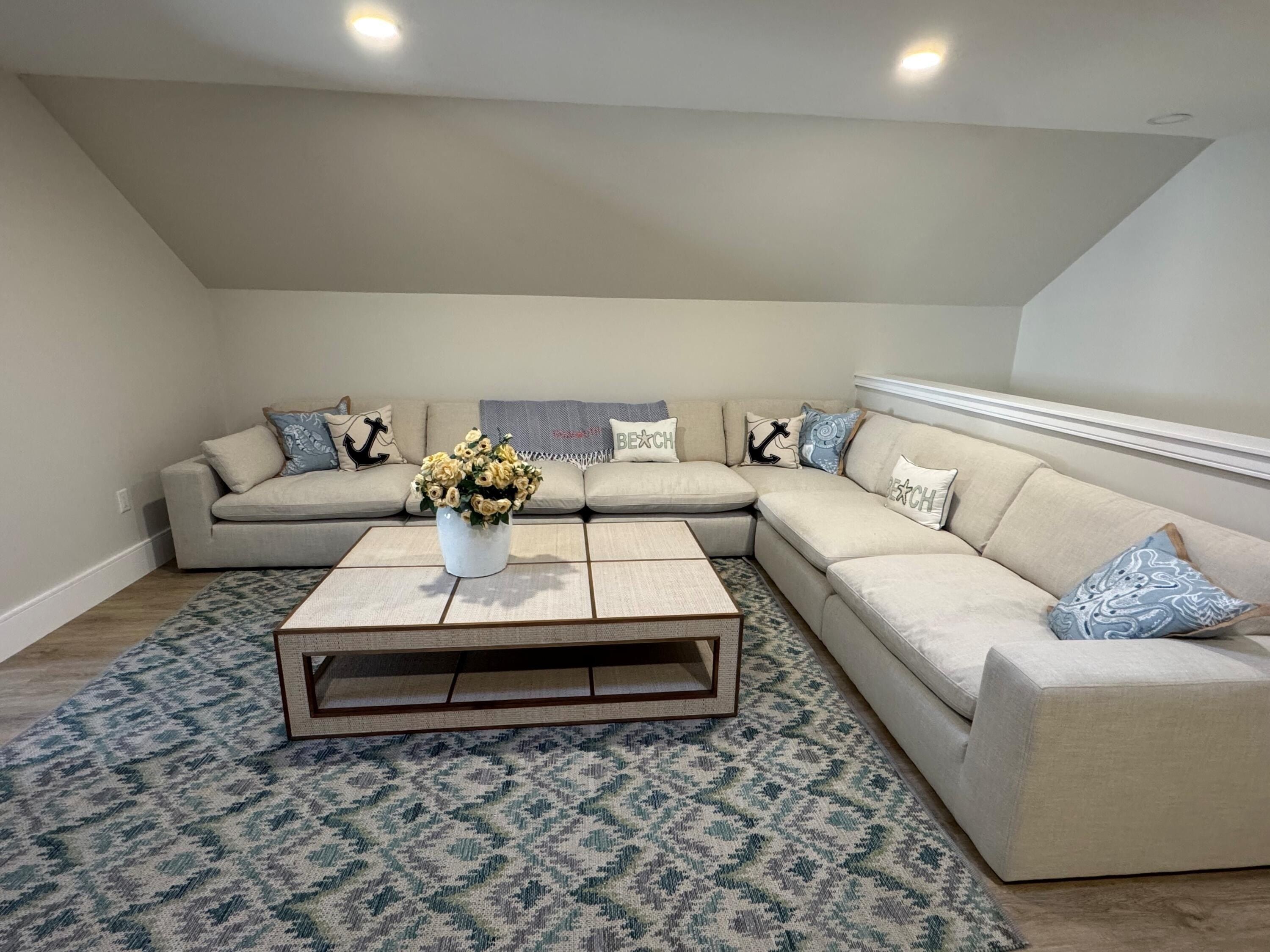 7 Josiah Path. Falmouth, MA 02540