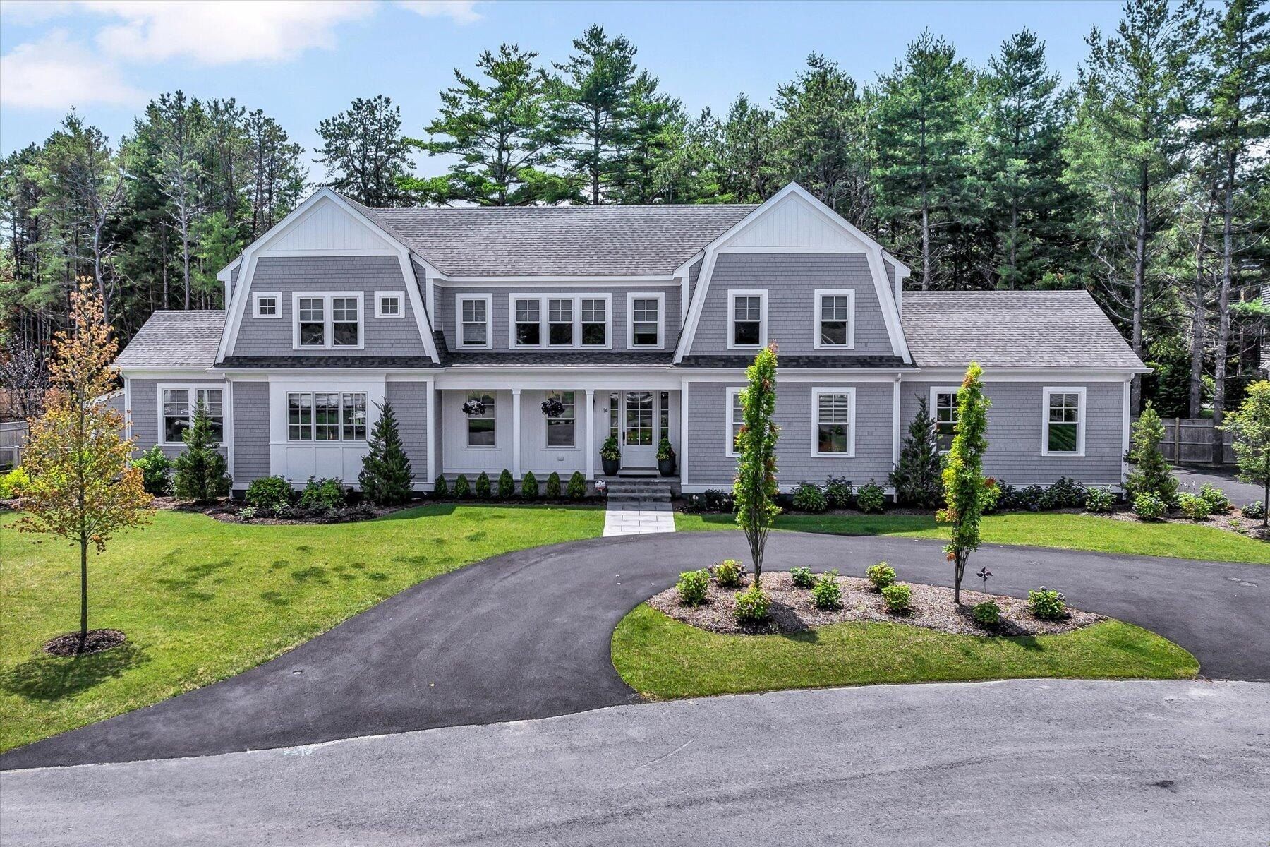 14 Herring Gull Road. Mashpee, MA 02649