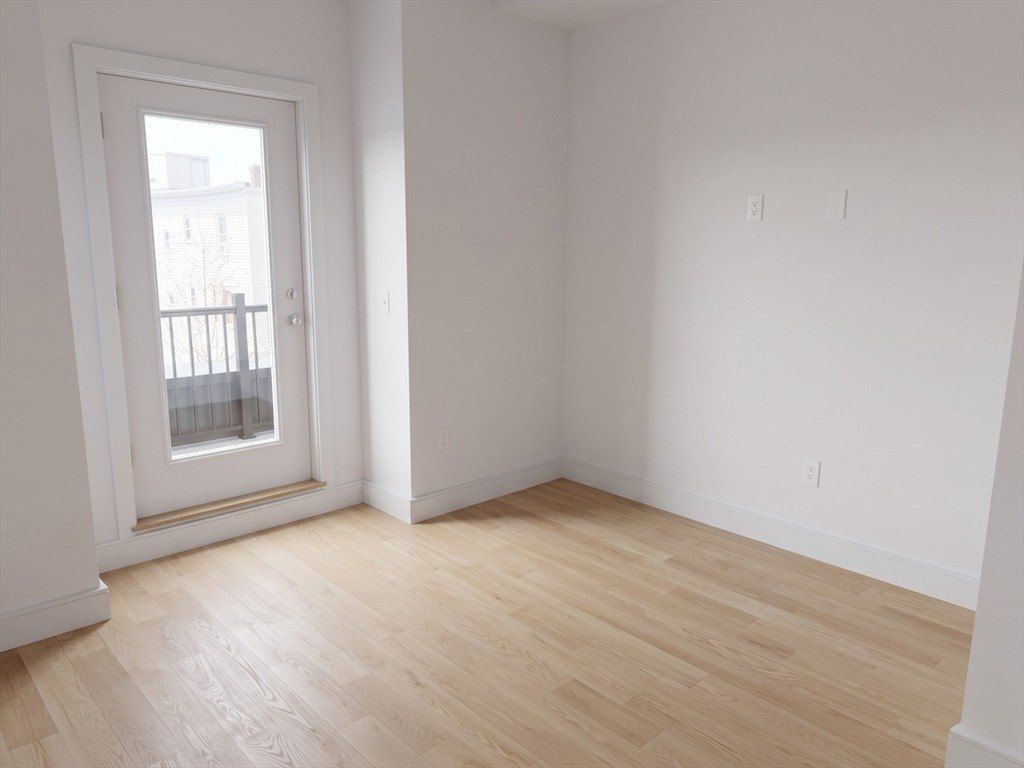 15 Clyde St. Somerville, MA 02145