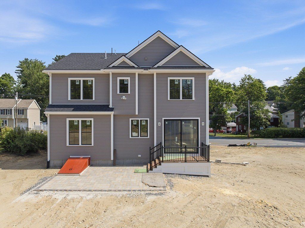 25 Cox Street. Hudson, MA 01749