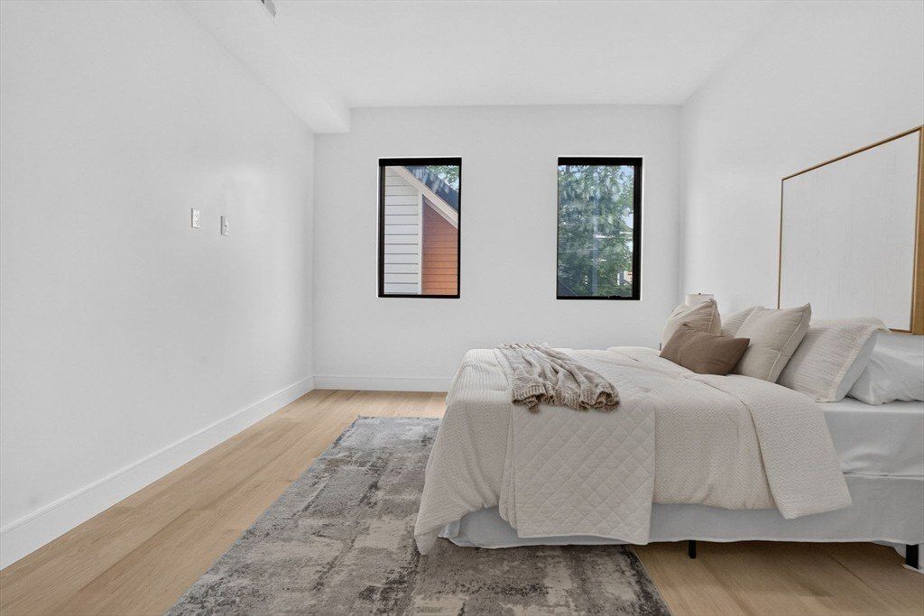 15 Clyde St. Somerville, MA 02145