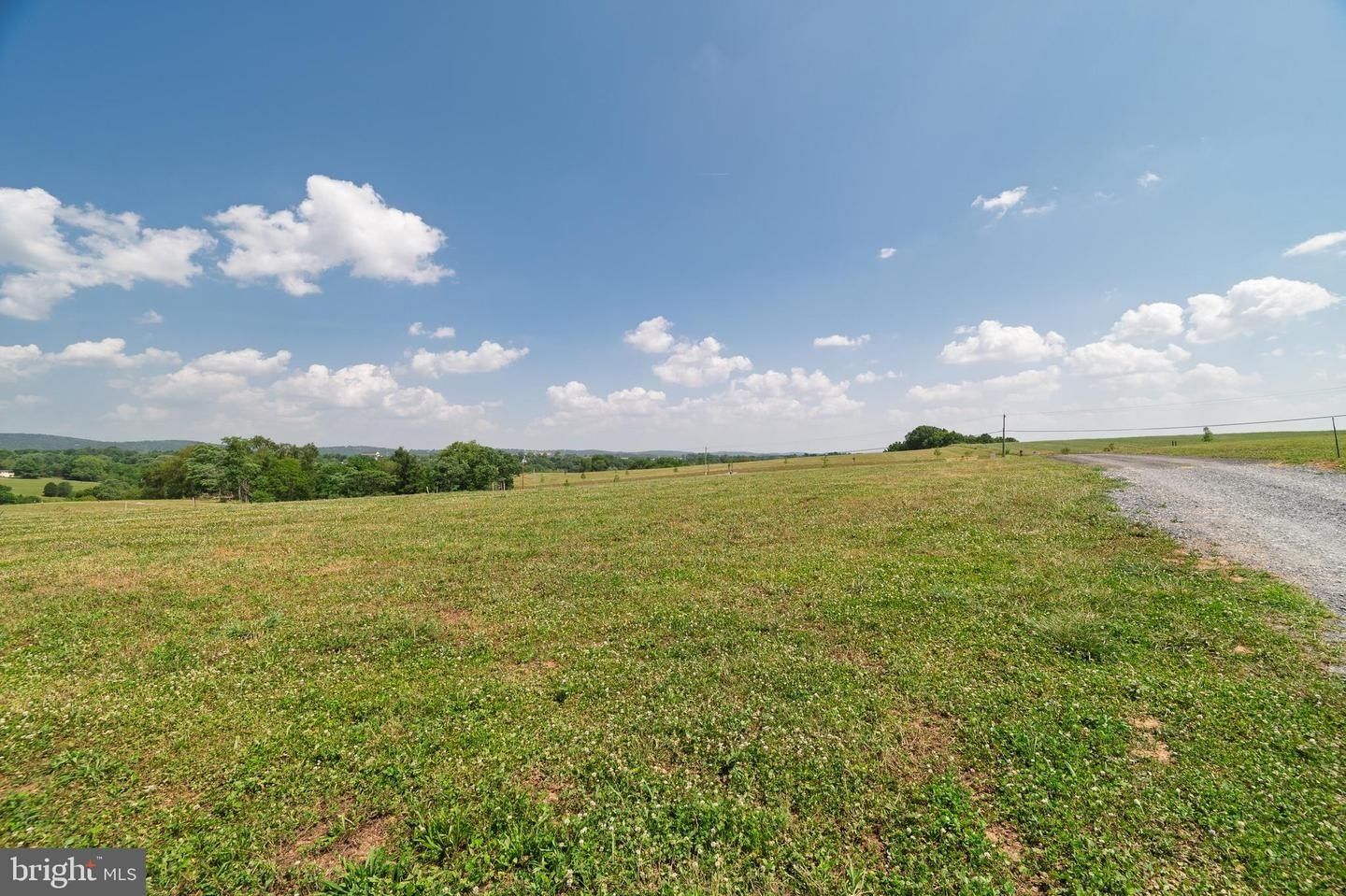 7453 Heritage Oak Ter. Middletown, MD 21769