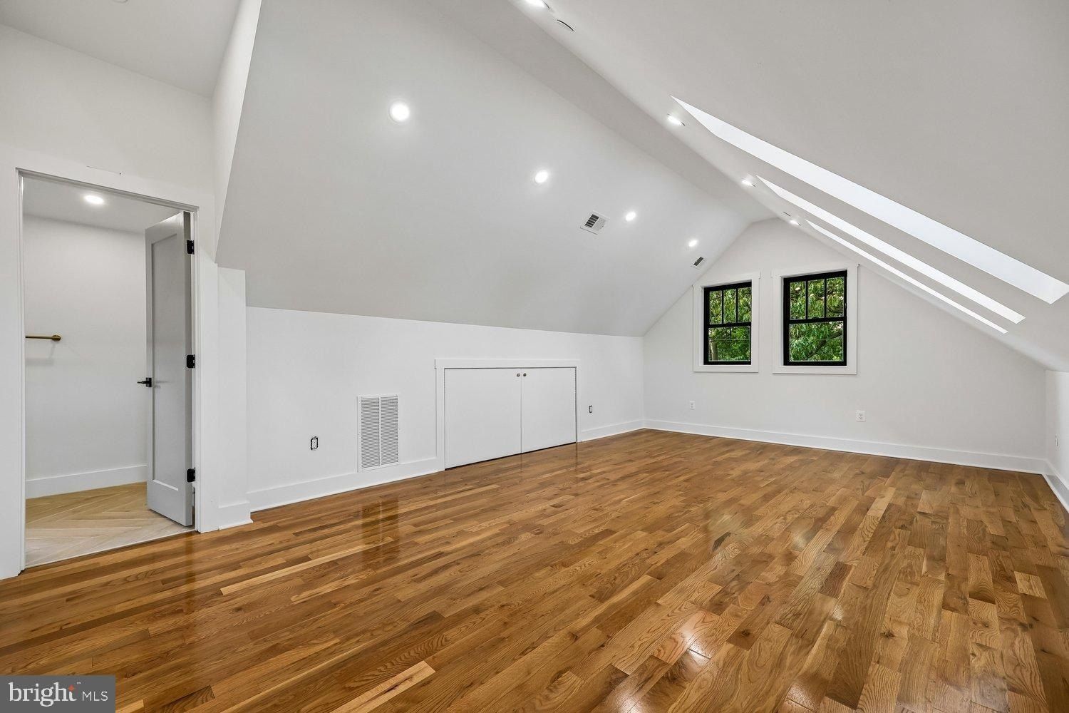 6705 Allegheny Avenue. Takoma Park, MD 20912