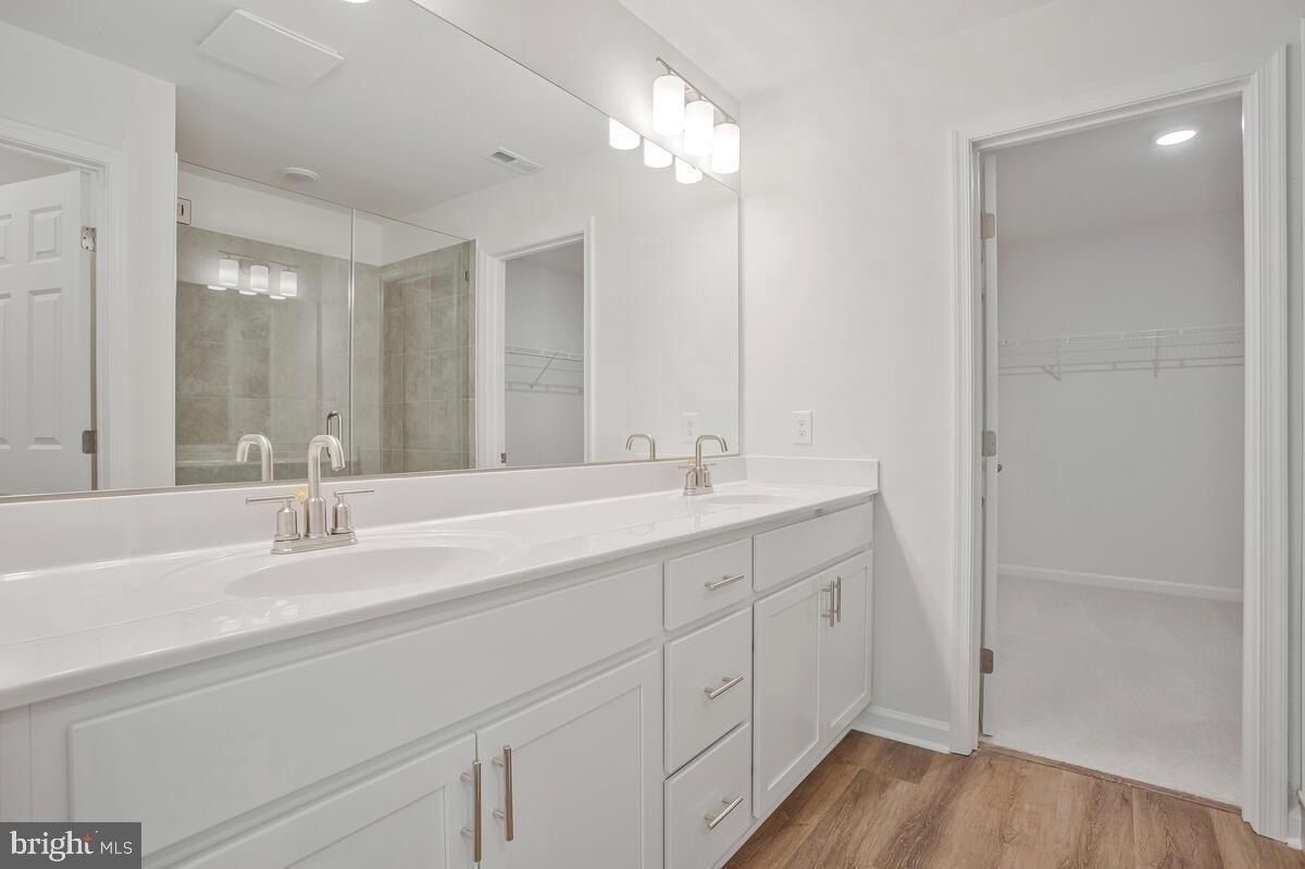 1235 Spruce Avenue. Shady Side, MD 20764
