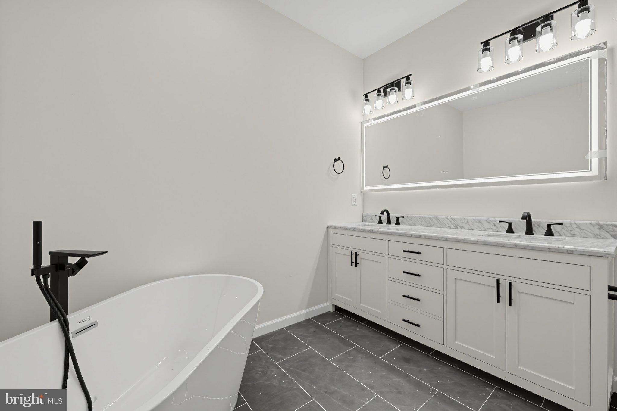 16311 Ayrwood Lane. Bowie, MD 20716