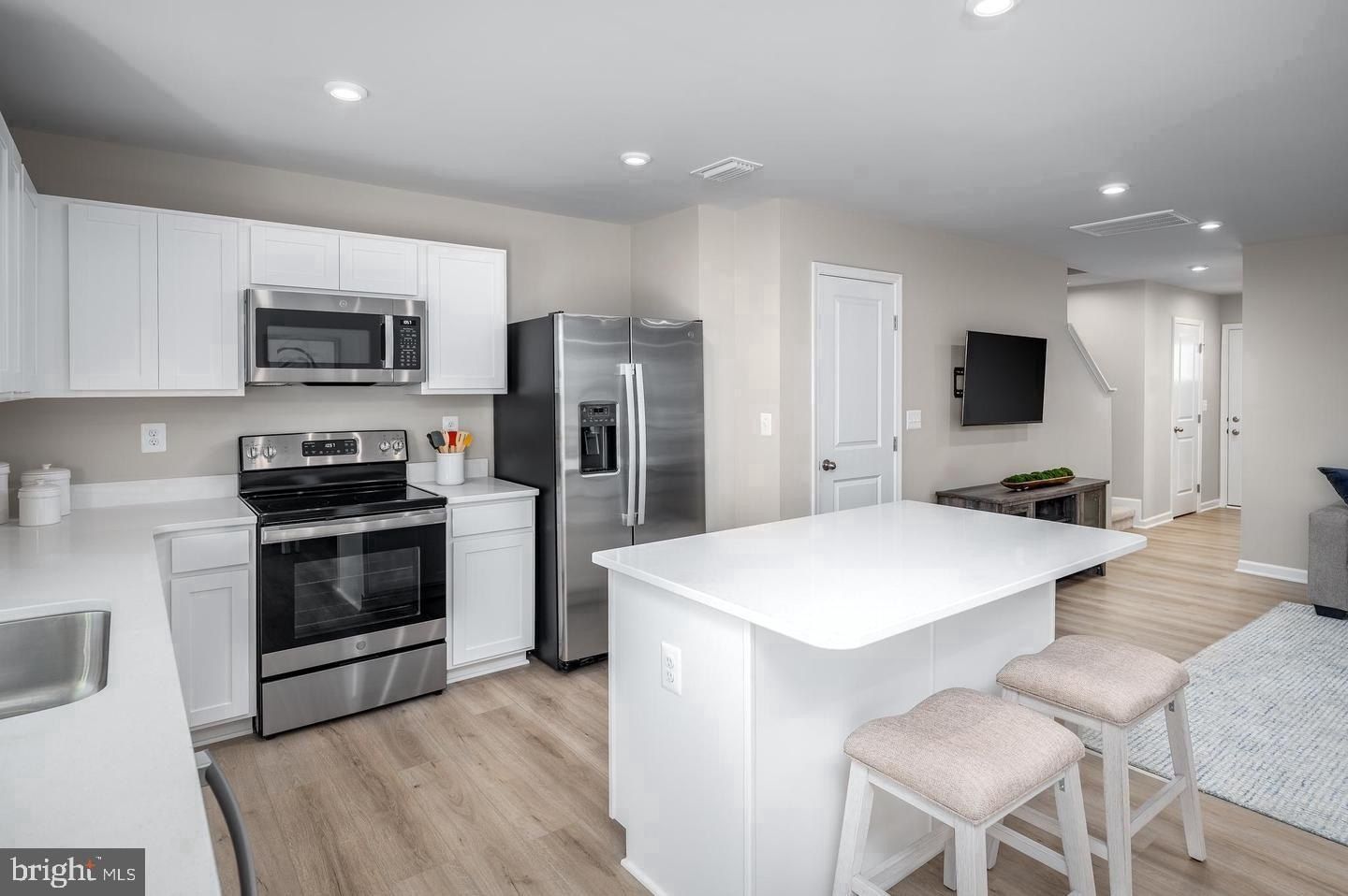 Breckenridge Drive. Hagerstown, MD 21740