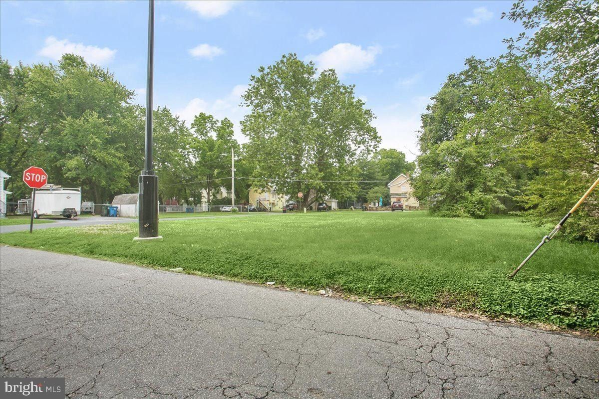 607 North Street. Easton, MD 21601