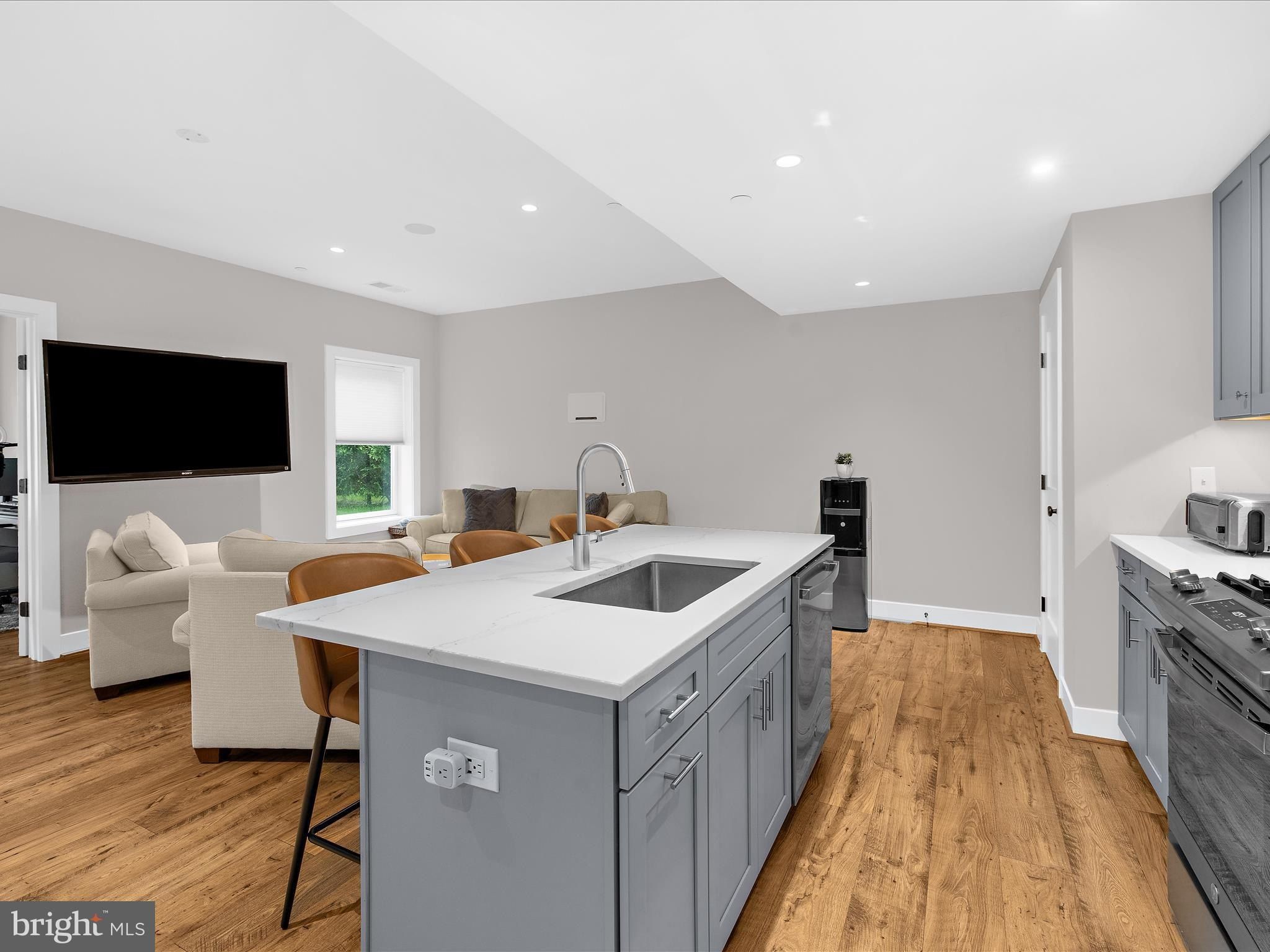 282A North Dr. Severna Park, MD 21146