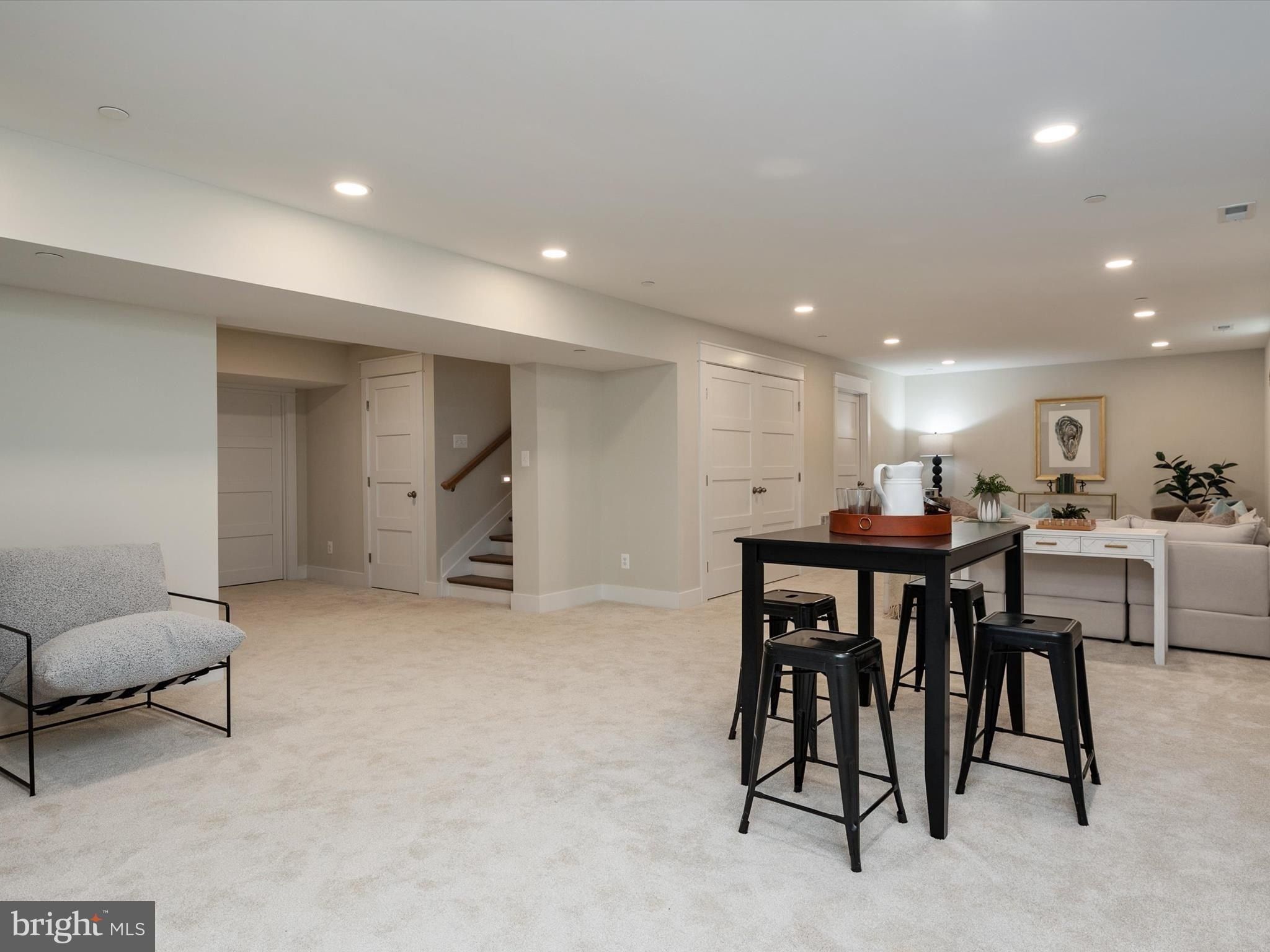 827 Janice Drive. Annapolis, MD 21403