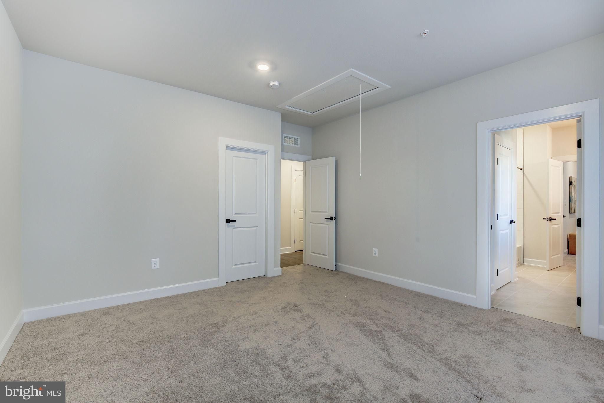 6547 Clubhouse Drive. Laurel, MD 20708