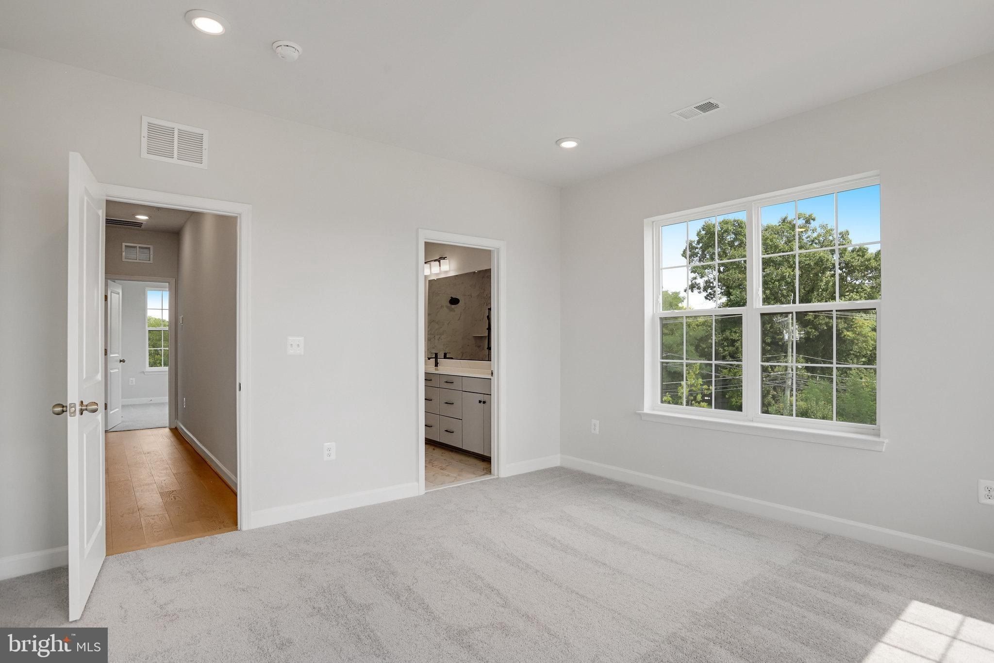 Triggerfish Drive. National Harbor, MD 20745