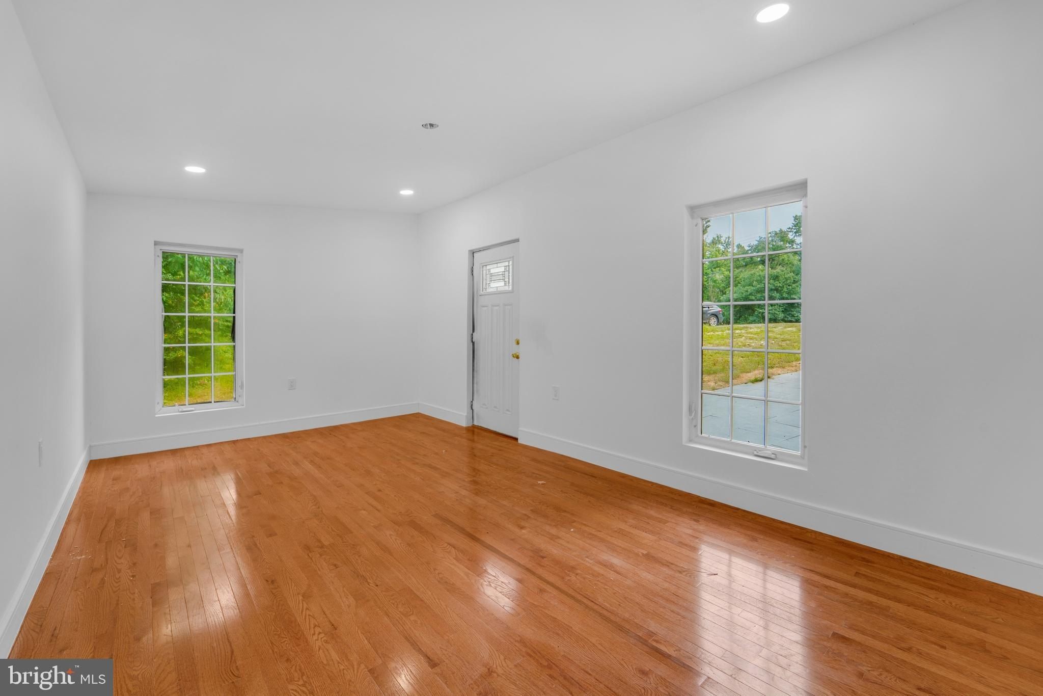 12116 Old Fort Road. Fort Washington, MD 20744