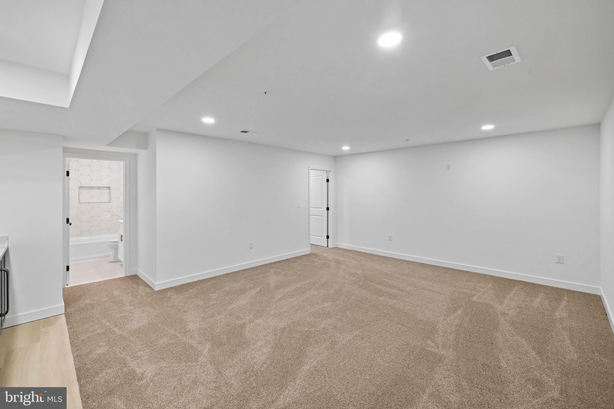 237 Brock Bridge Road. Laurel, MD 20724