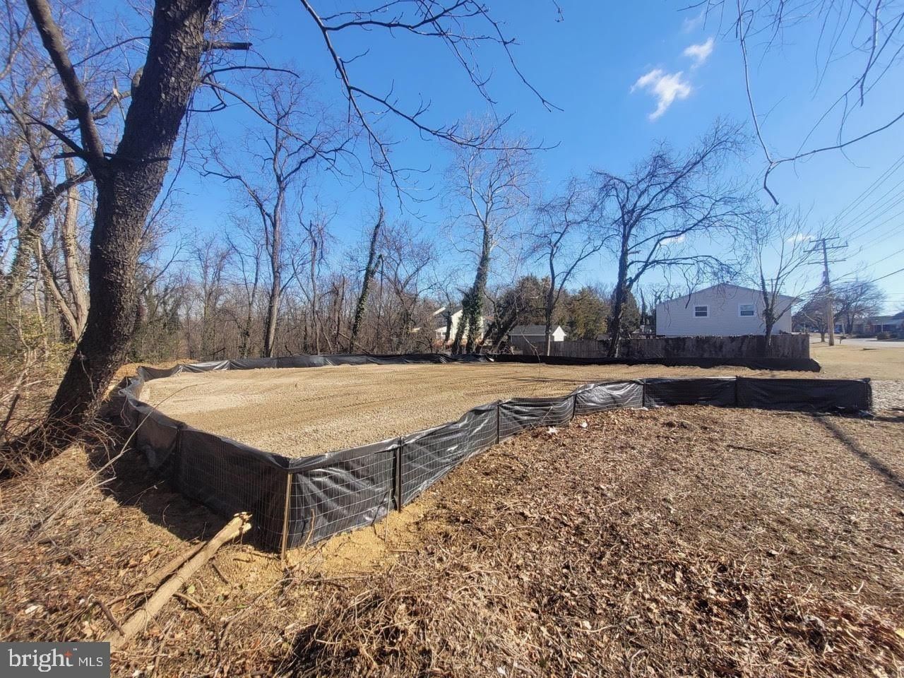 946 Hammonds Lane. Brooklyn Park, MD 21225