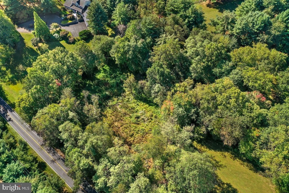 14824 Turkey Foot Road. Gaithersburg, MD 20878