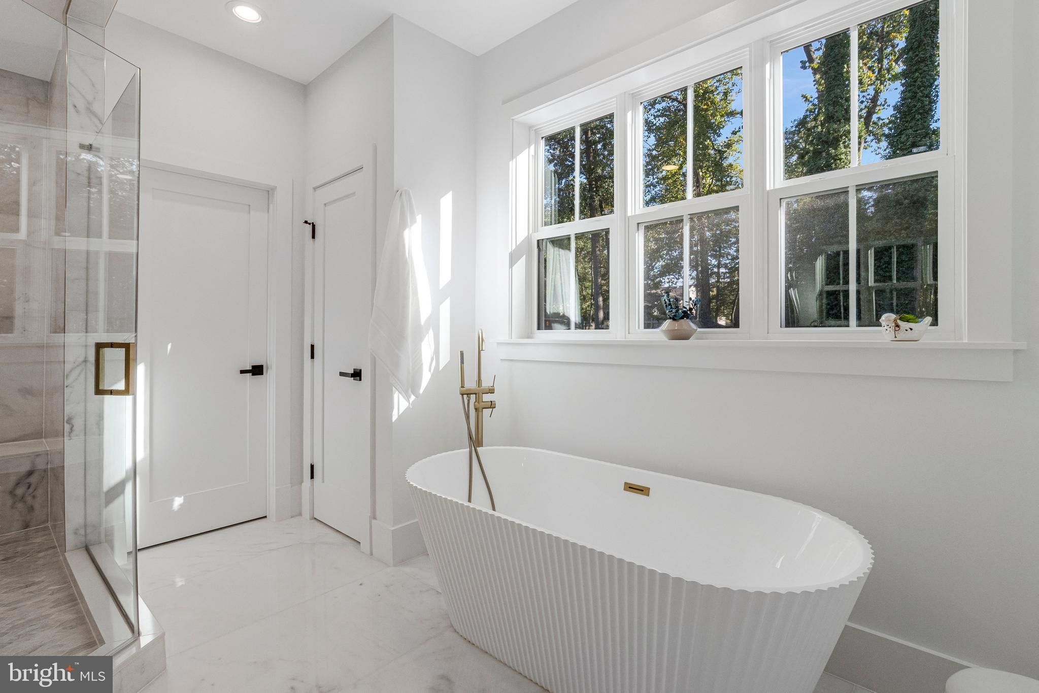 3014 Jennings Road. Kensington, MD 20895