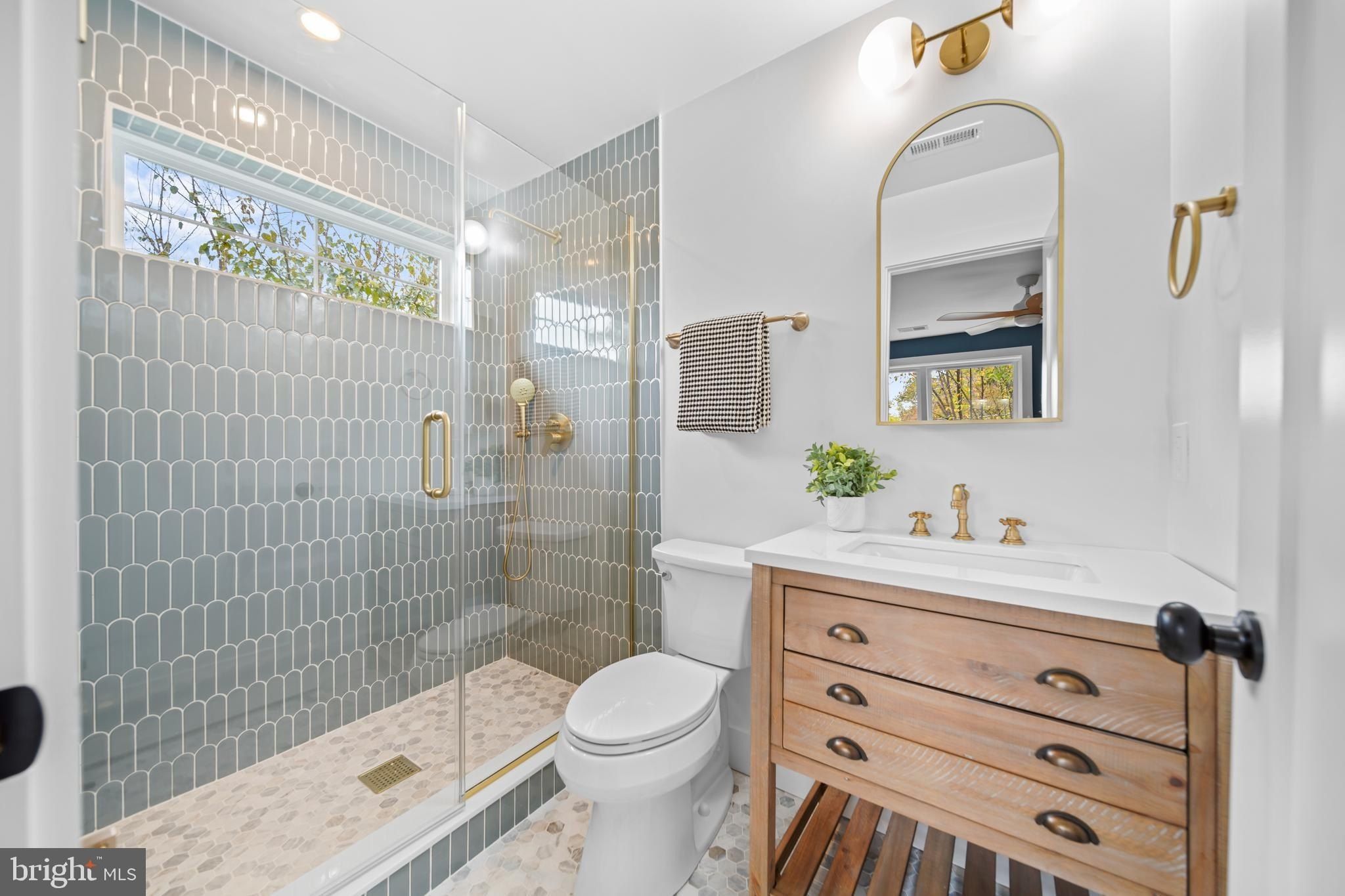 6624 Poplar Avenue. Takoma Park, MD 20912