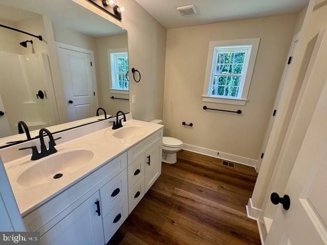 Harbor Drive. Chester, MD 21619