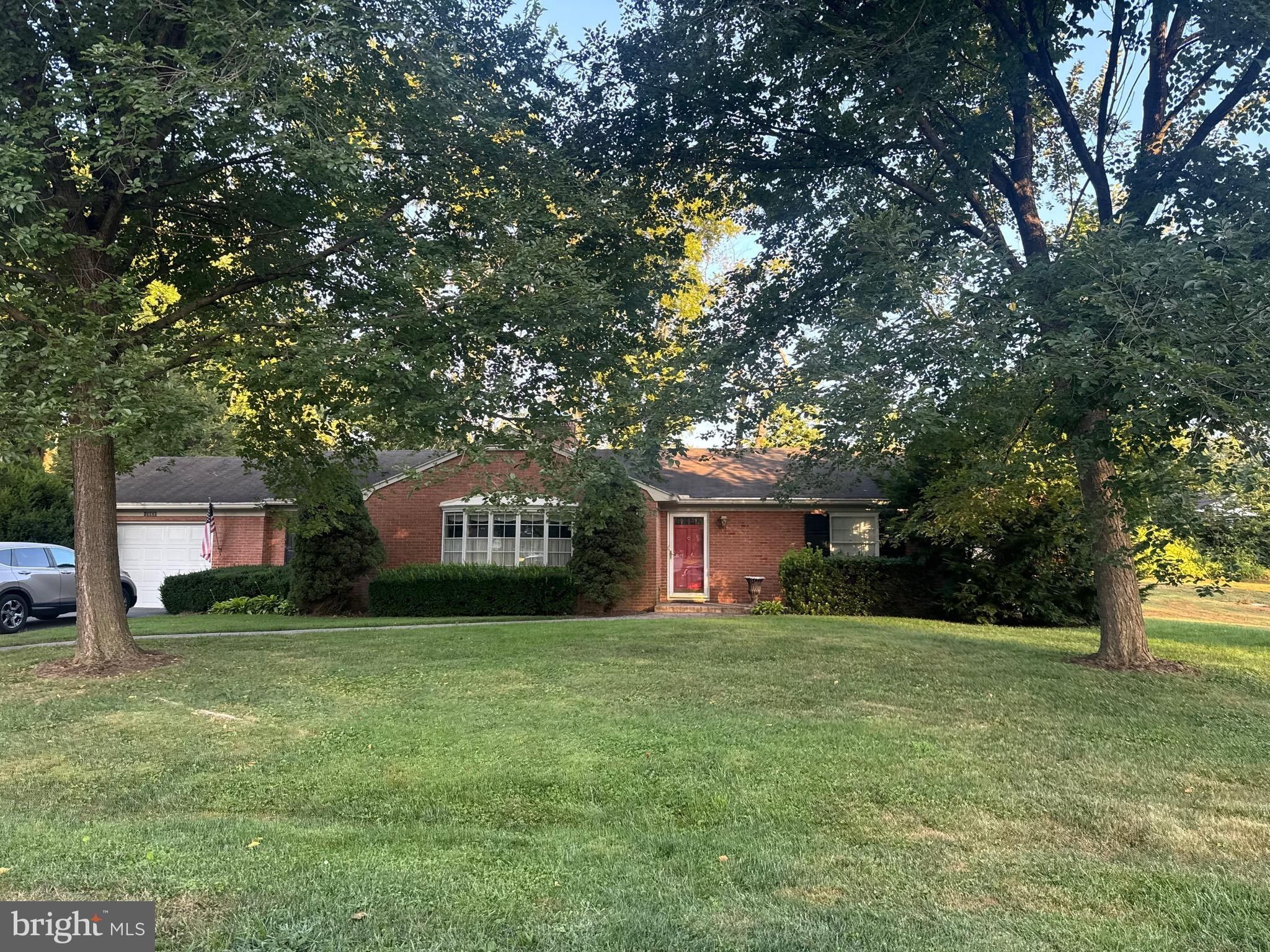 13028 Woodburn Drive. Hagerstown, MD 21742