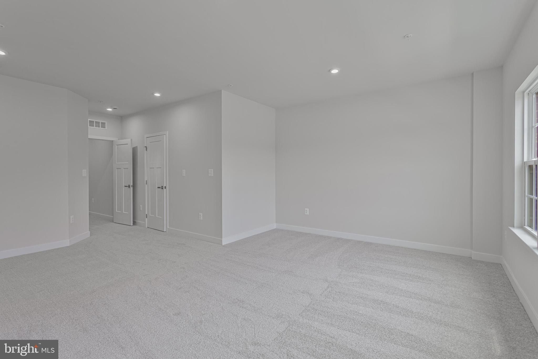 10746 Presidential Parkway Unit Wn1001a. Upper Marlboro, MD 20772