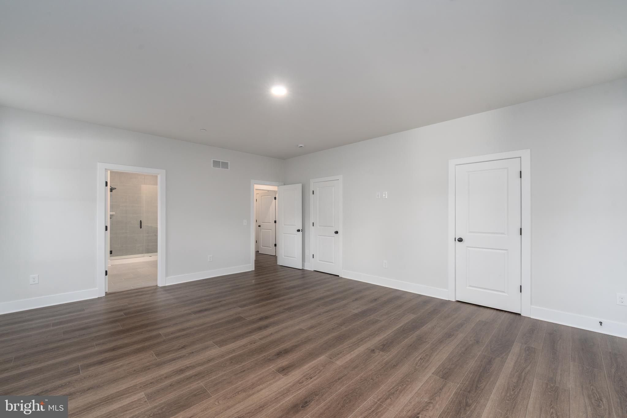 5084 Mountain Road  Jefferson Model. Pasadena, MD 21122