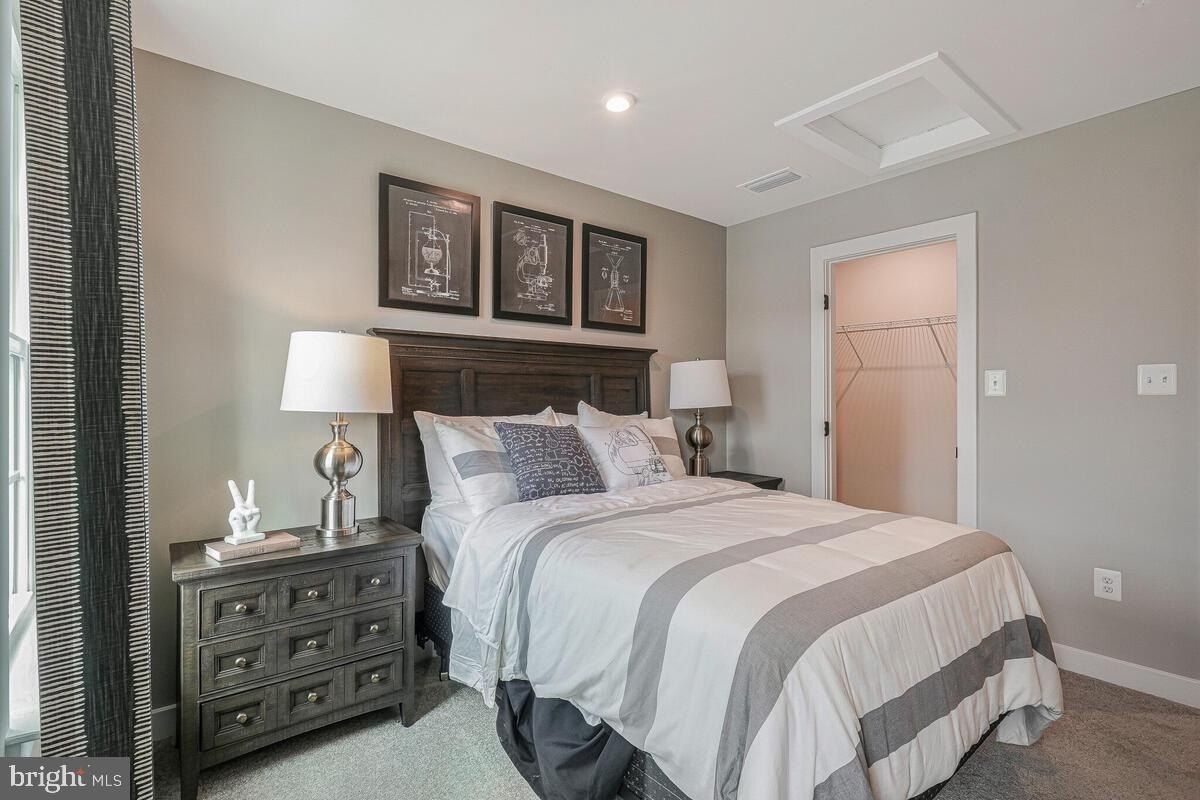 11900 Sun Valley Drive. Fort Washington, MD 20744