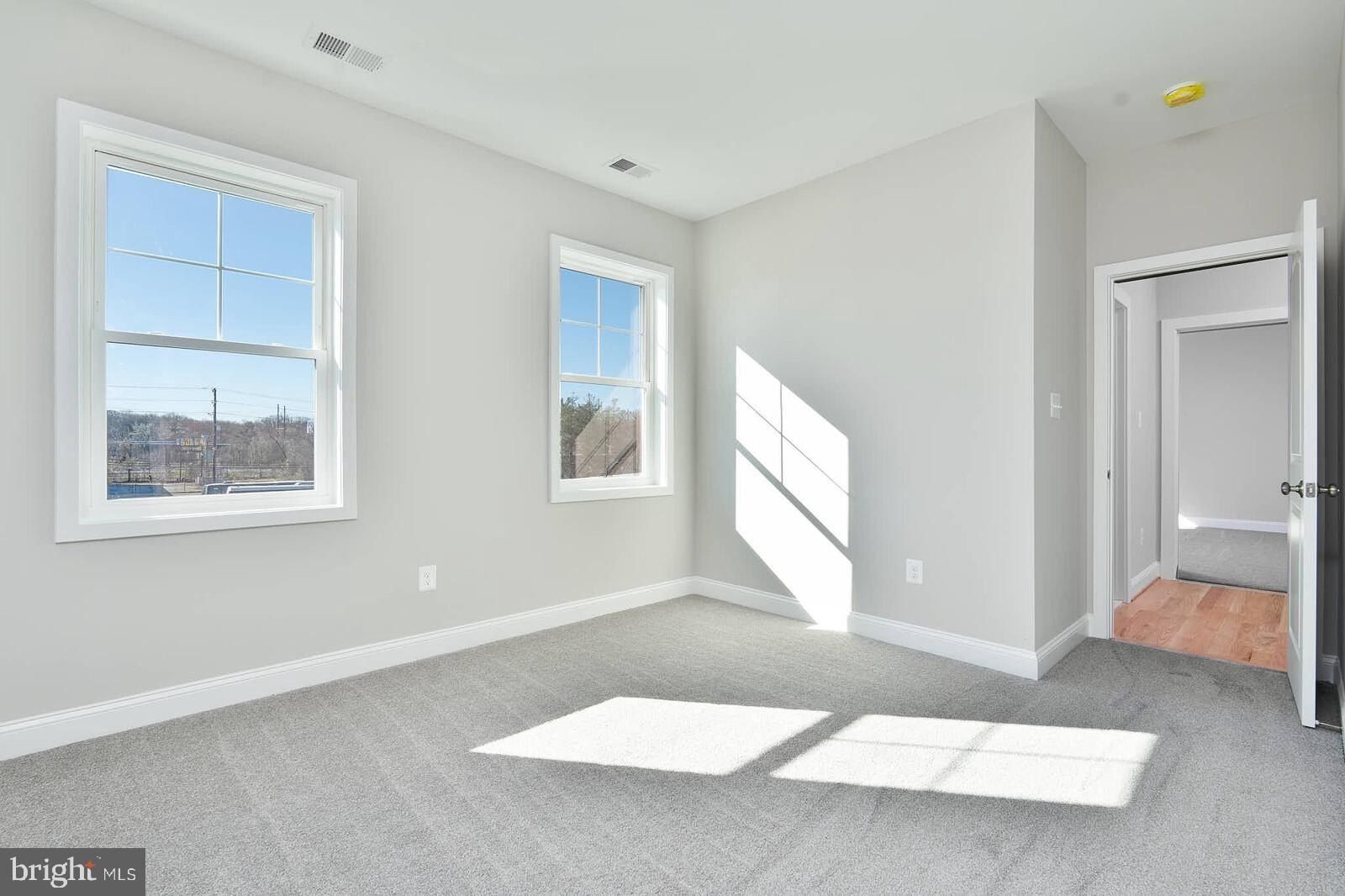 5805 Beecher Street. Cheverly, MD 20785