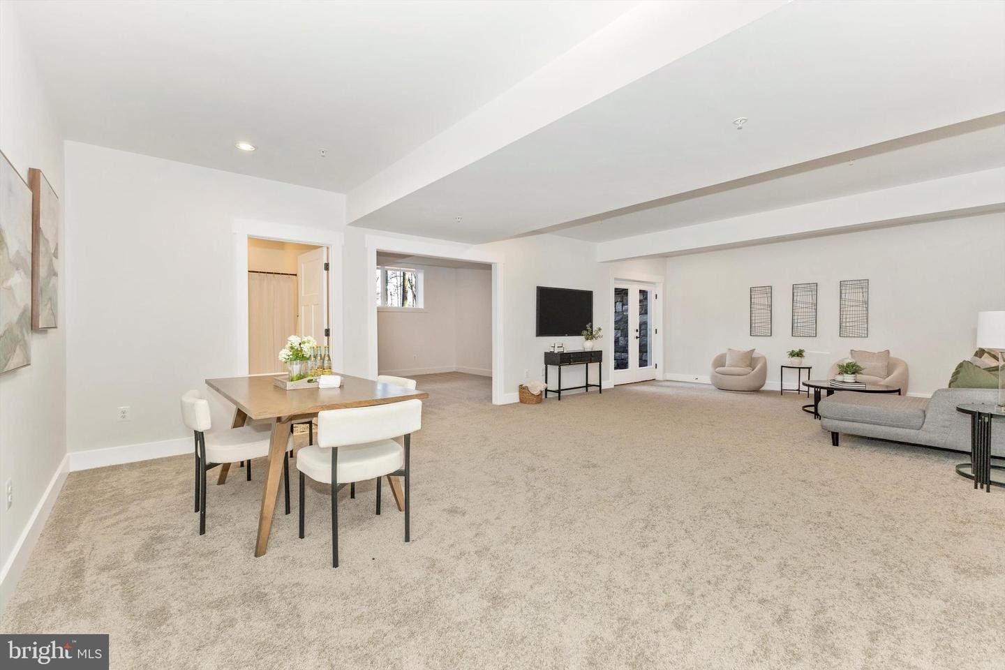 1199 Hoods Mill Road. Cooksville, MD 21723