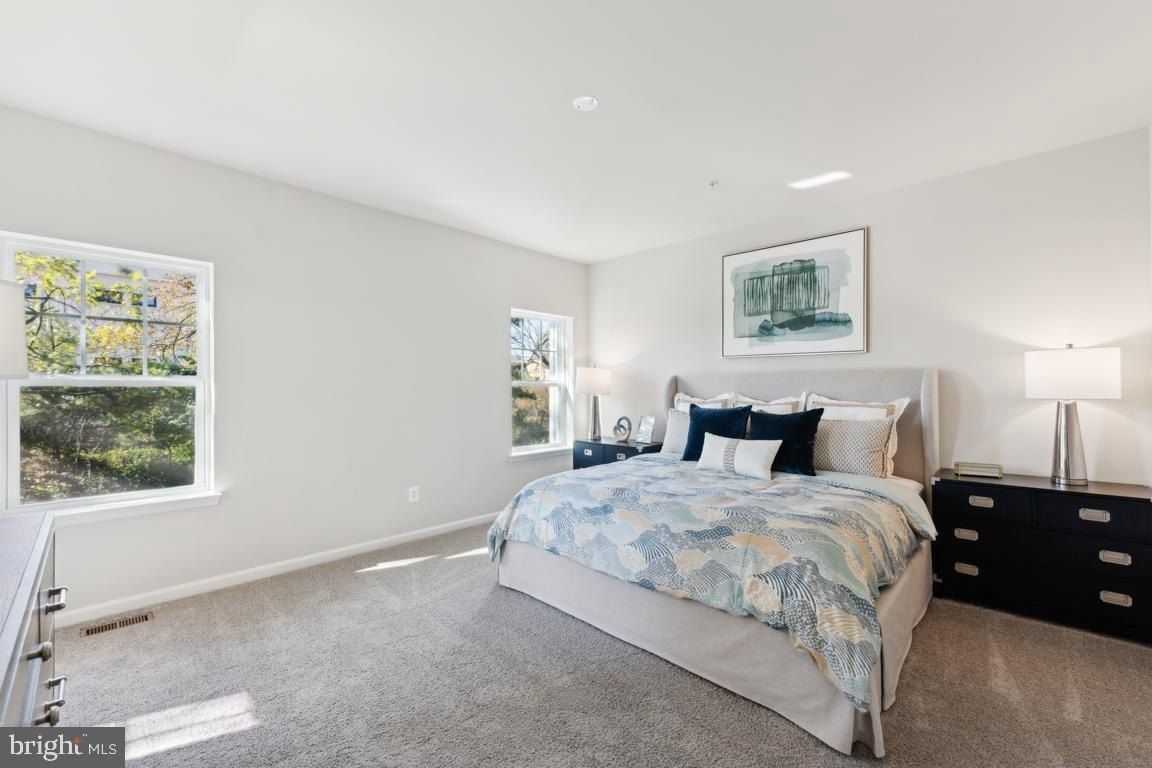 10178 Kings Grove Way. Damascus, MD 20872