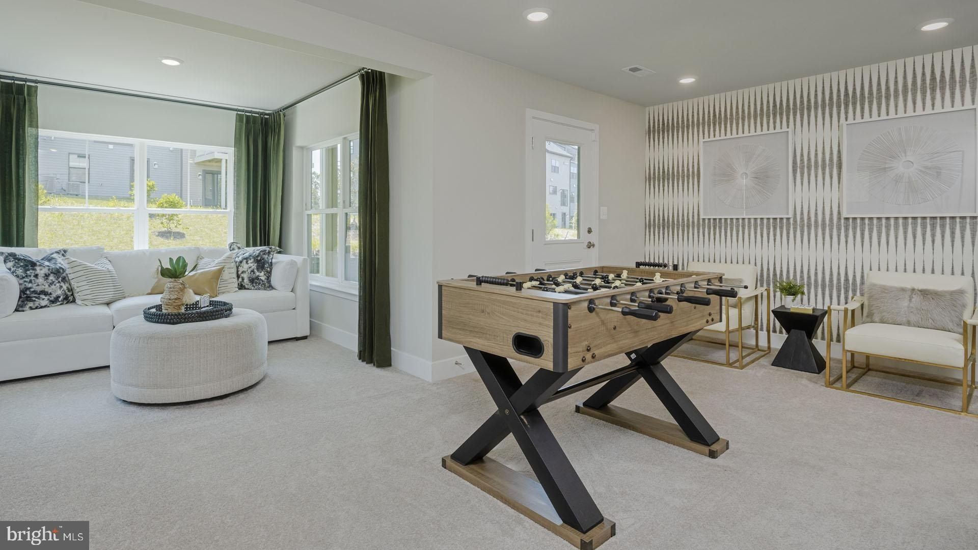 7723 Red Moon Way. Glen Burnie, MD 21060