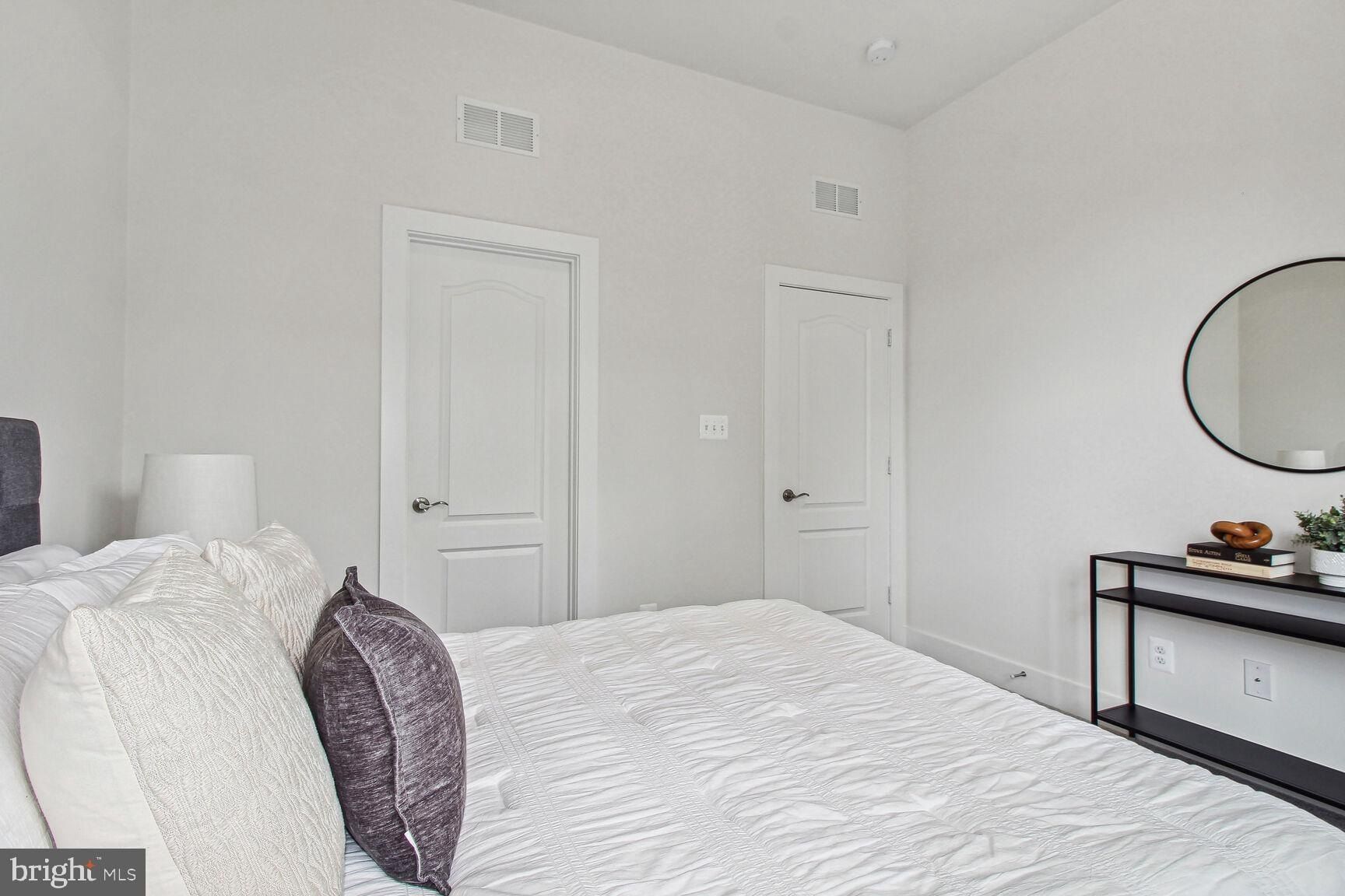 Monet Gunmetal Court Unit 185. Edgewood, MD 21040