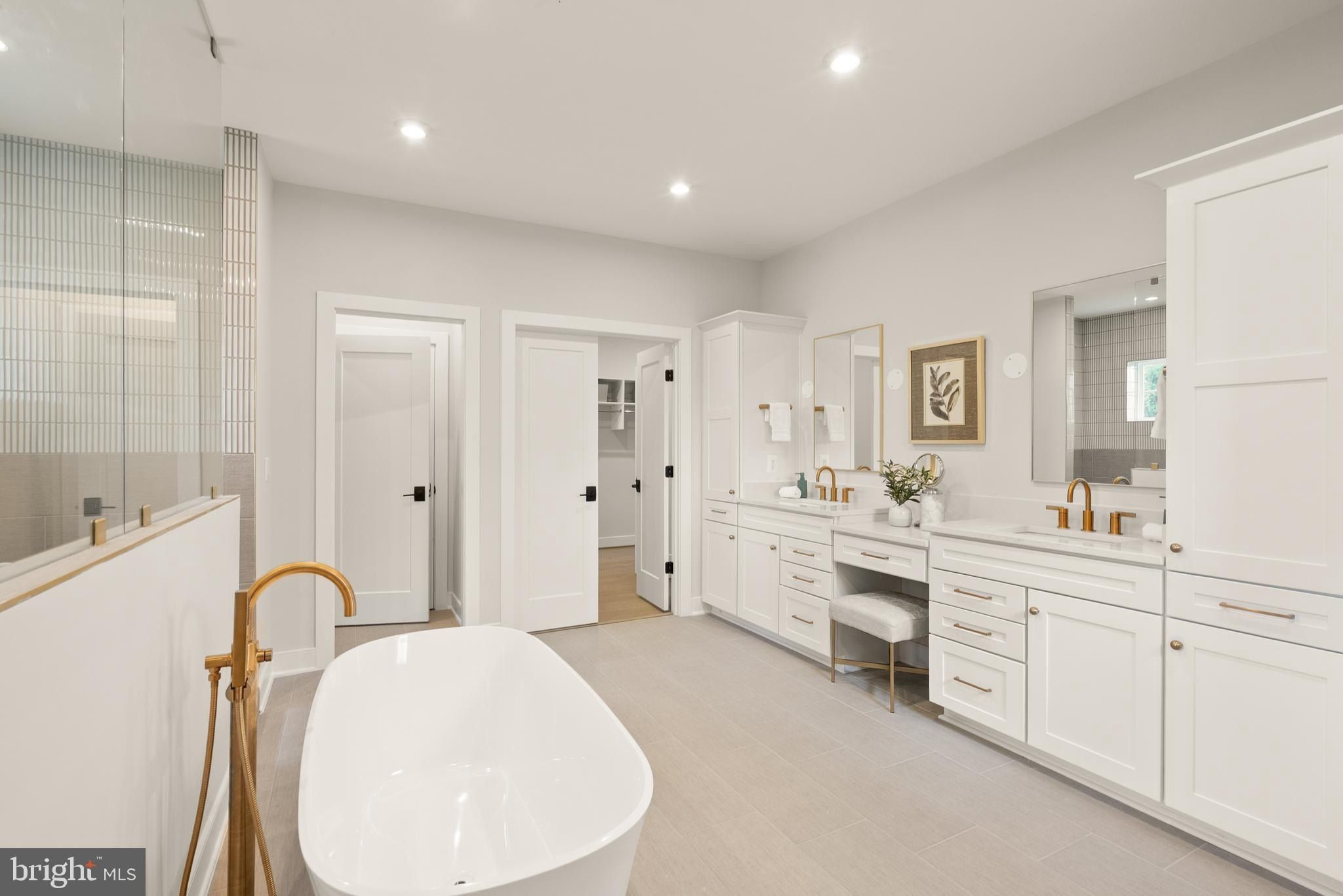 7203 Barnett Road. Bethesda, MD 20817