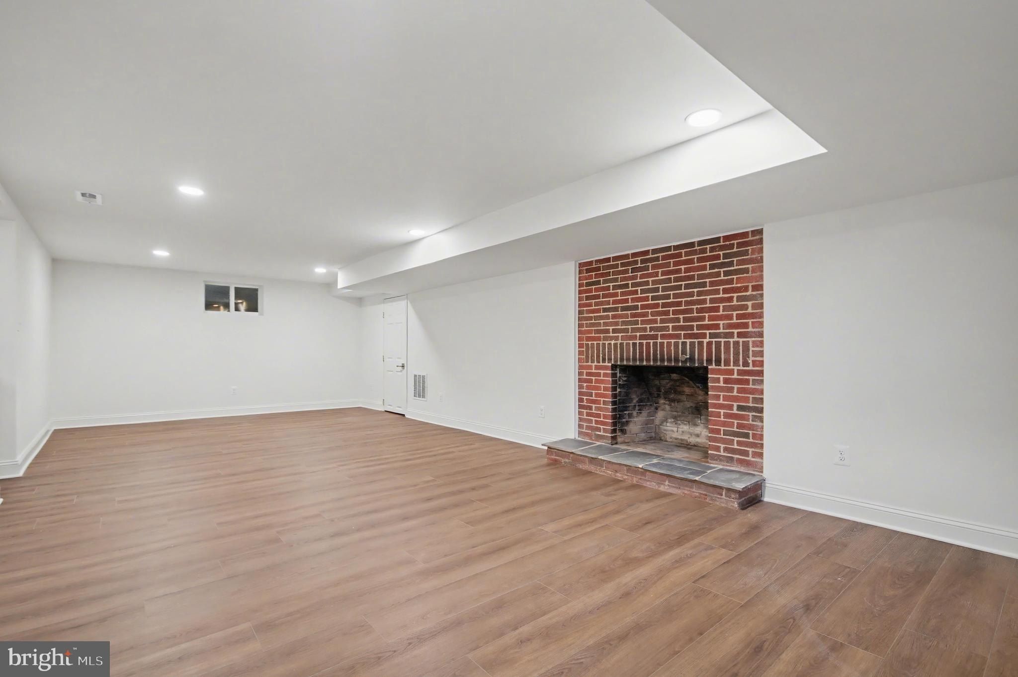 123 Spruce Lane. Annapolis, MD 21403