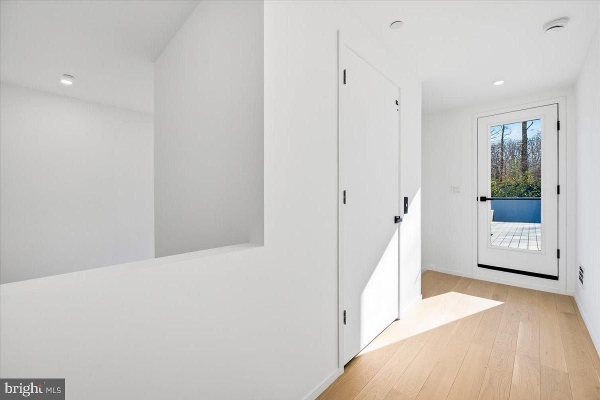 7502 Nevis Rd. Bethesda, MD 20817