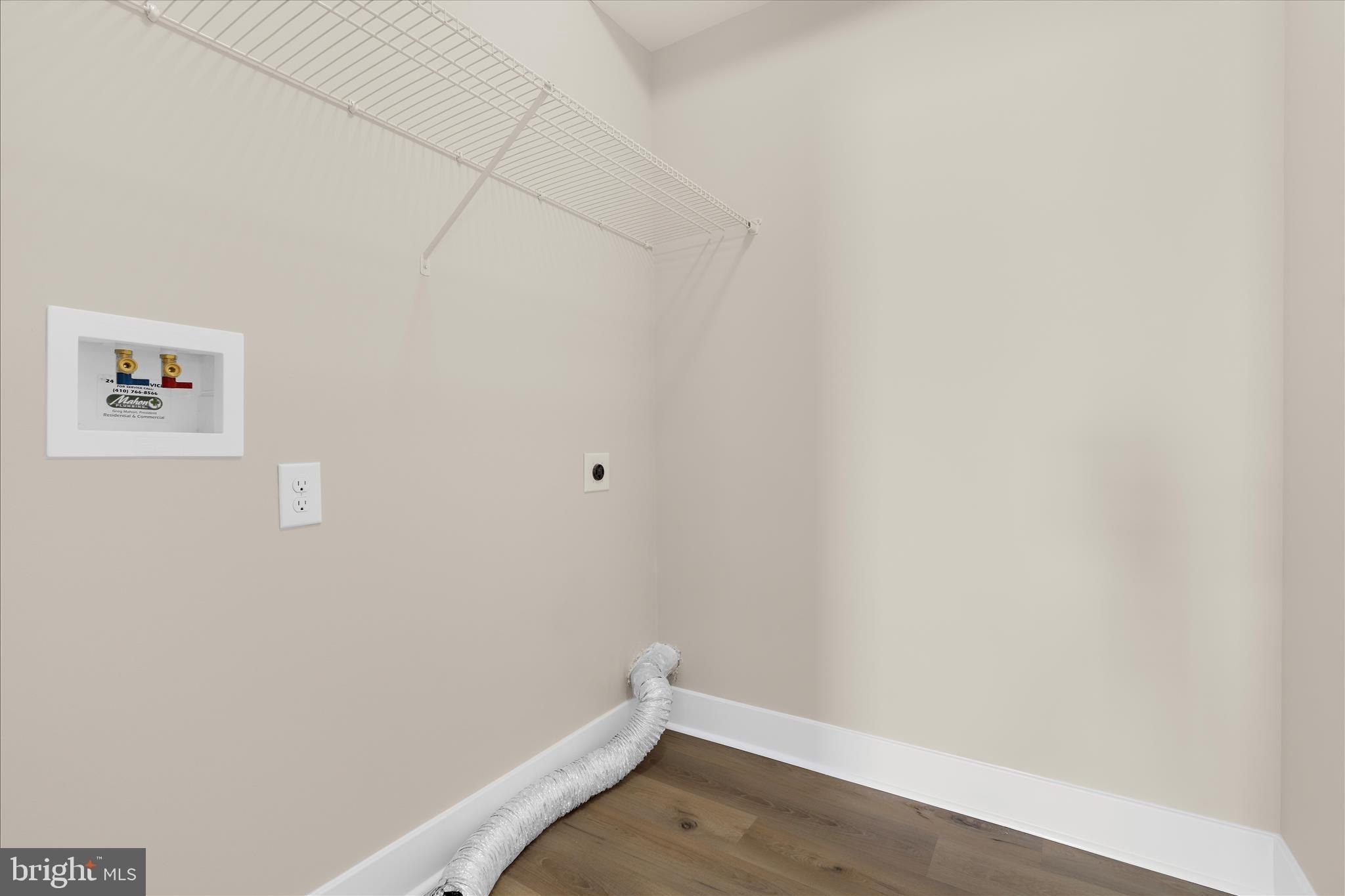 Edelton Avenue. Severn, MD 21144