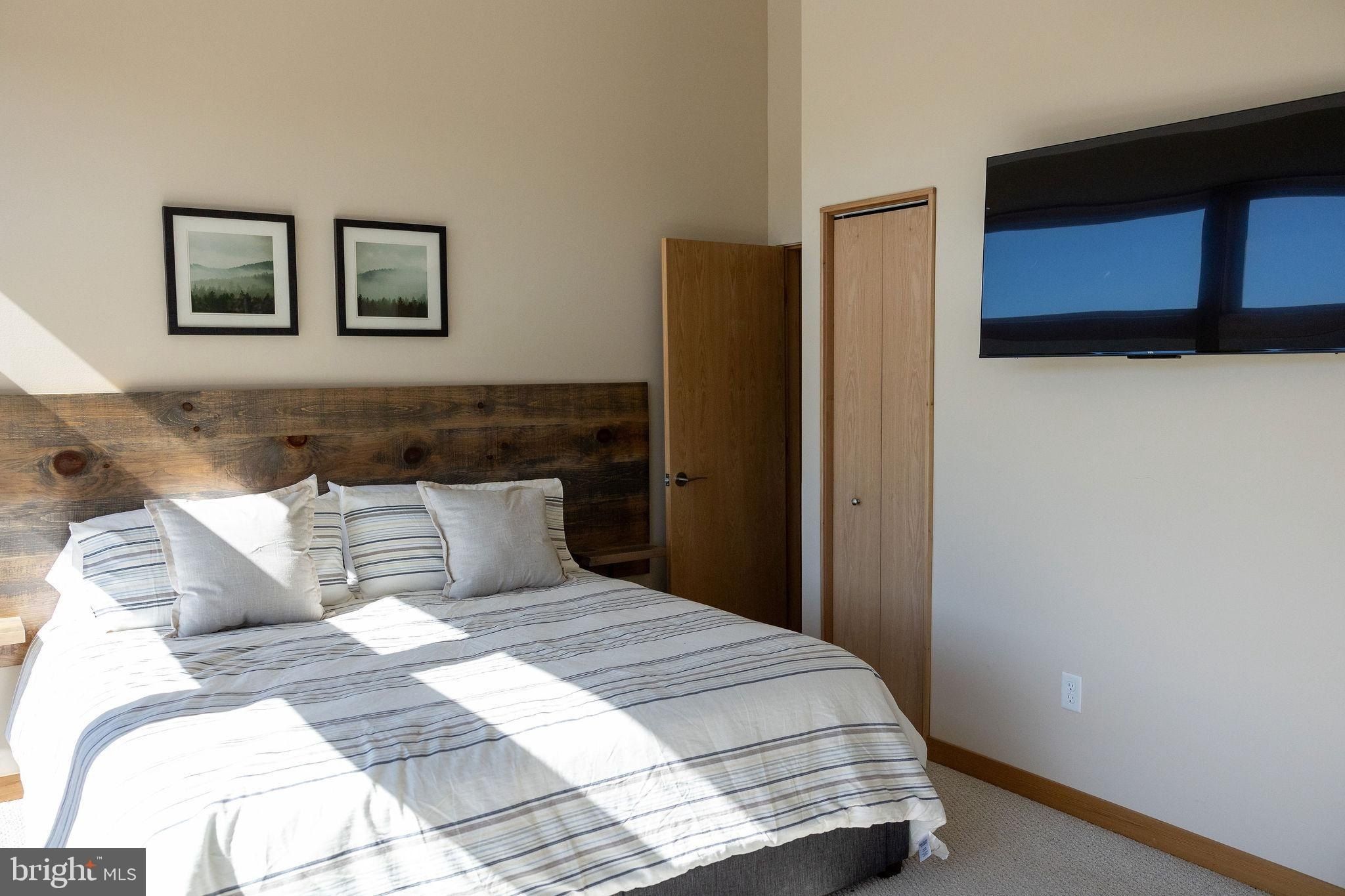 2614 Marsh Hill Road. McHenry, MD 21541