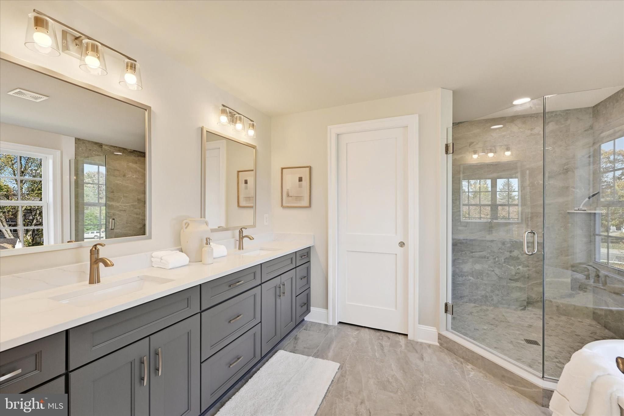 146 Villabrook Way. Baltimore, MD 21212