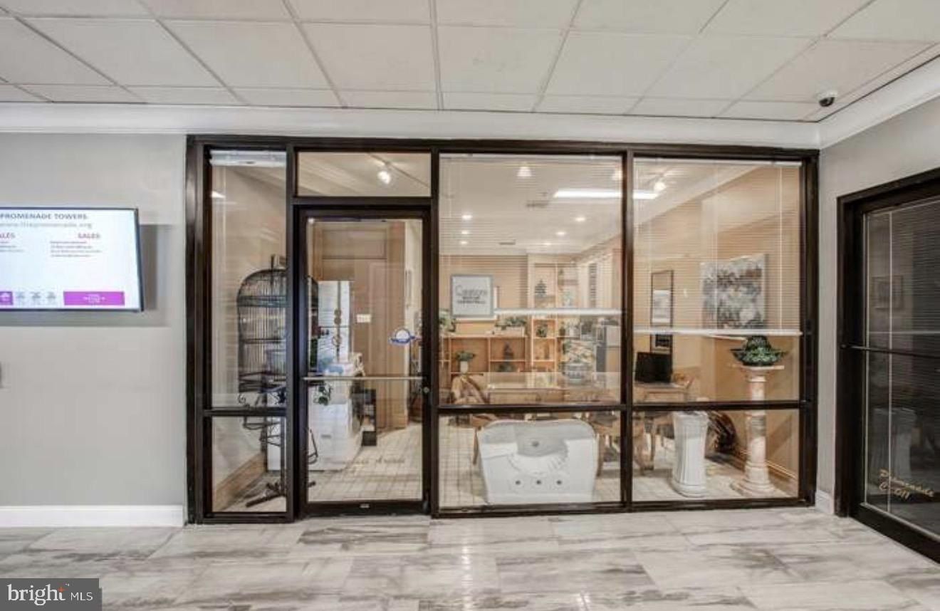 5225 Pooks Hill Road Unit 620S. Bethesda, MD 20814