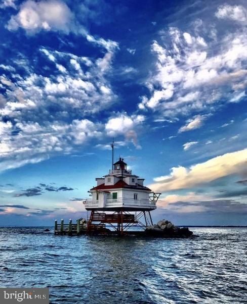 414 Bay Drive. Stevensville, MD 21666