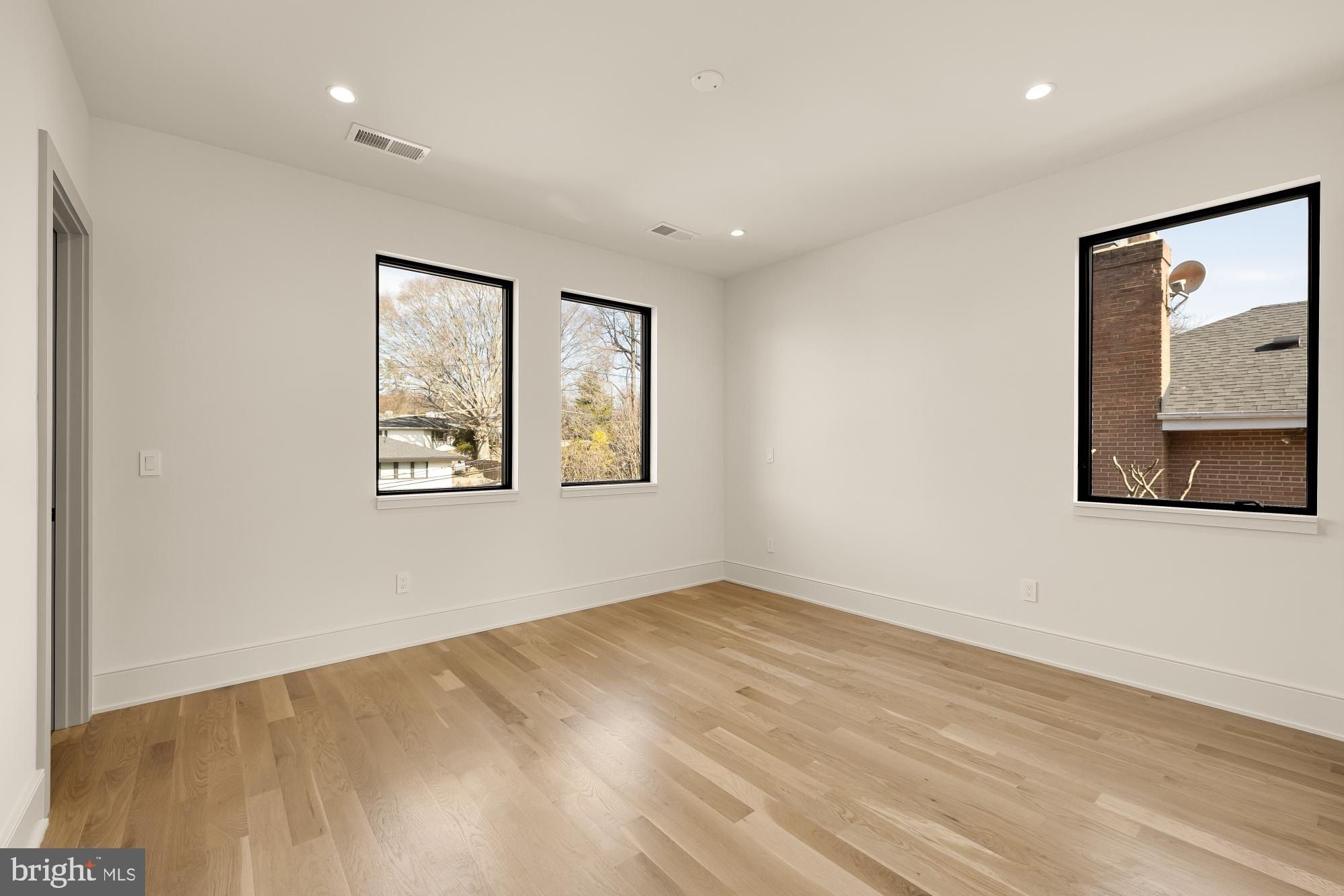 5828 Tanglewood Drive. Bethesda, MD 20817