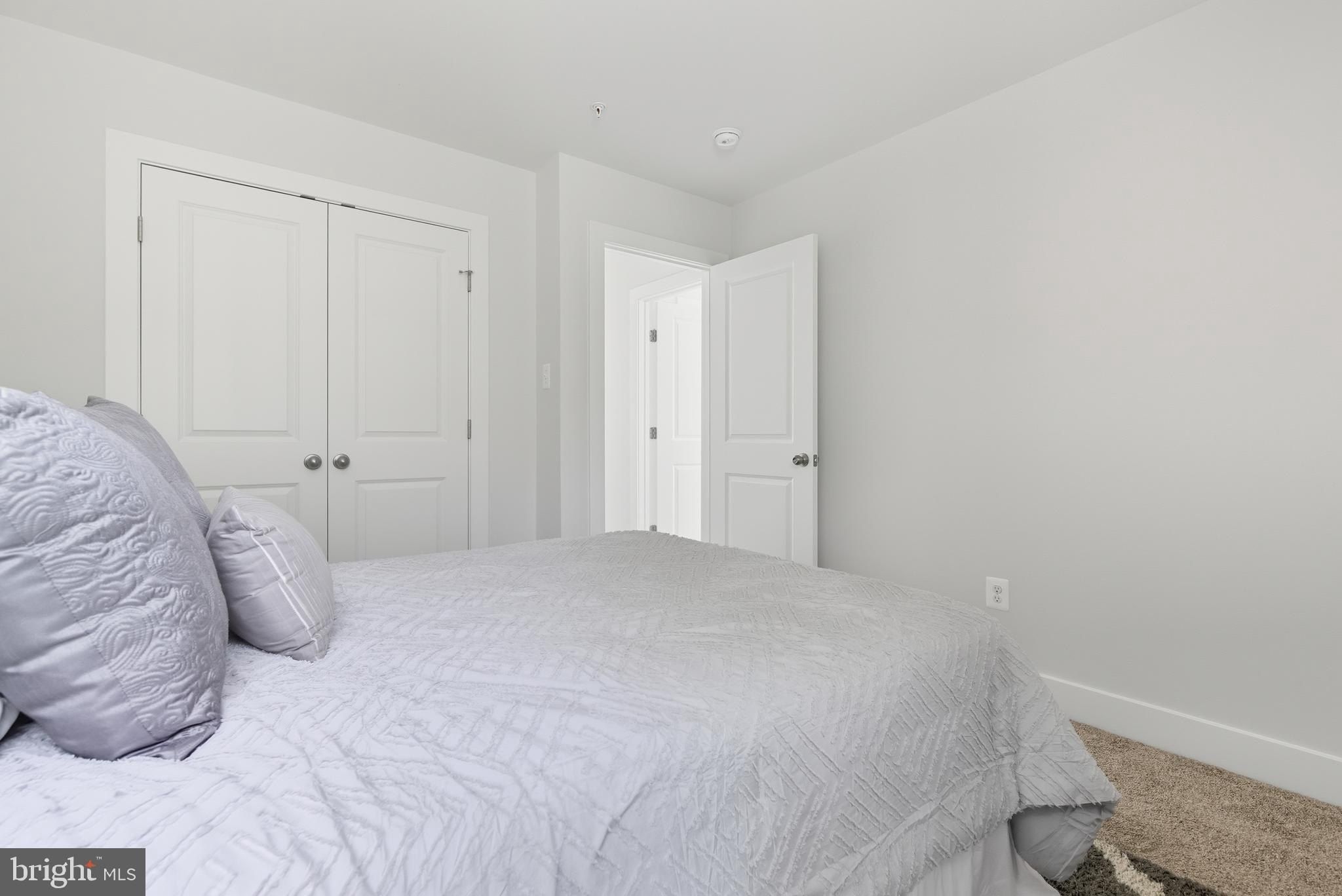 328 Ridge Road. Washington Grove, MD 20880