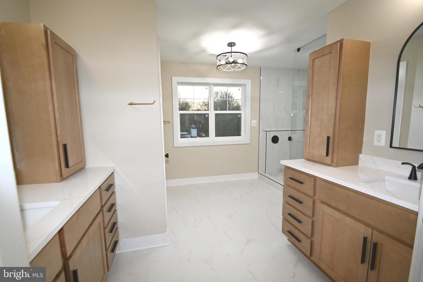 10003 Kensington Pkwy. Kensington, MD 20895