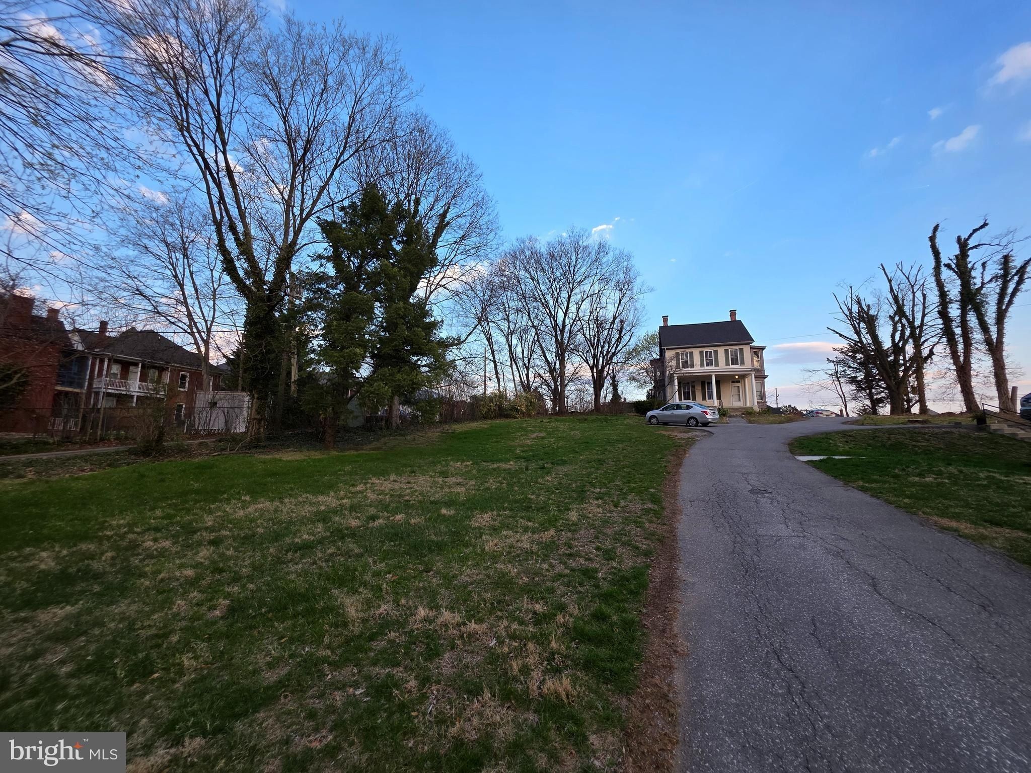 524 Virginia Avenue2Unit  Adjacent Lot. Hagerstown, MD 21740