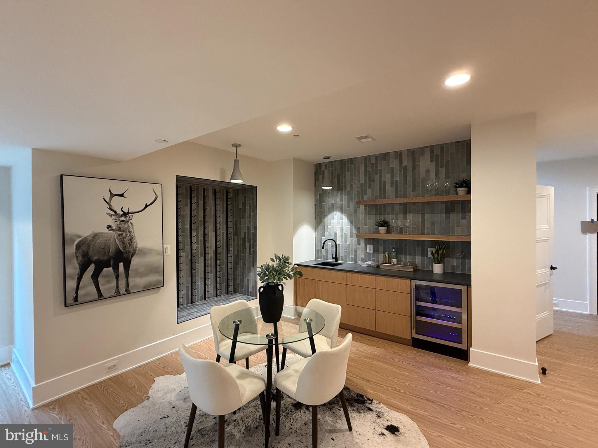 7601 Maryknoll Avenue. Bethesda, MD 20817