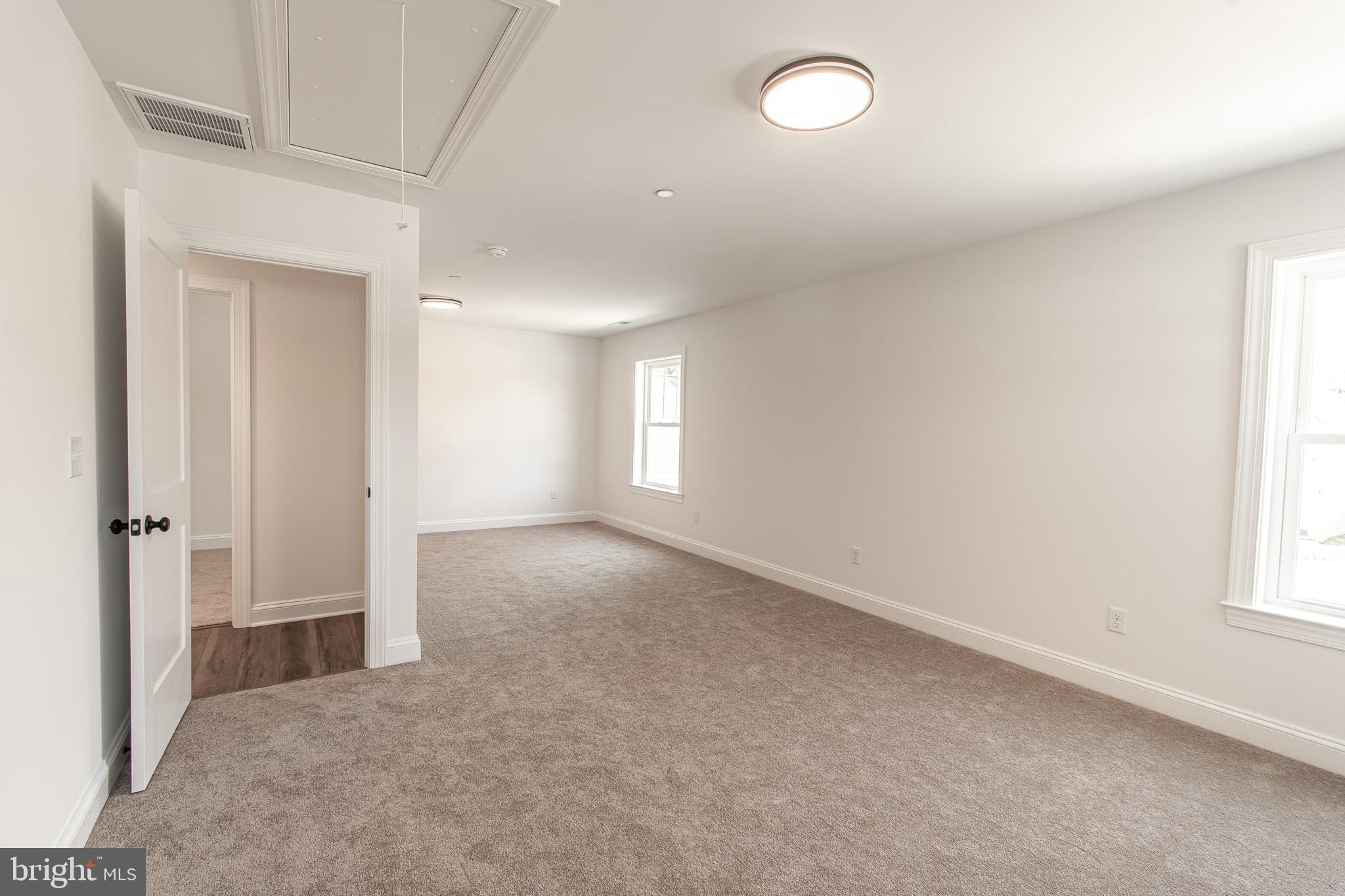 18 Sandy Lane. Easton, MD 21601