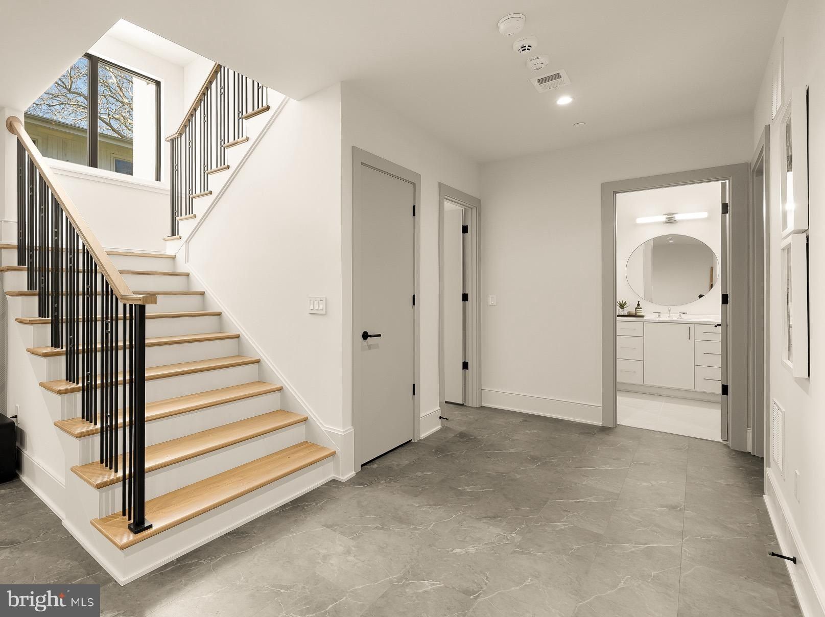 5828 Tanglewood Drive. Bethesda, MD 20817